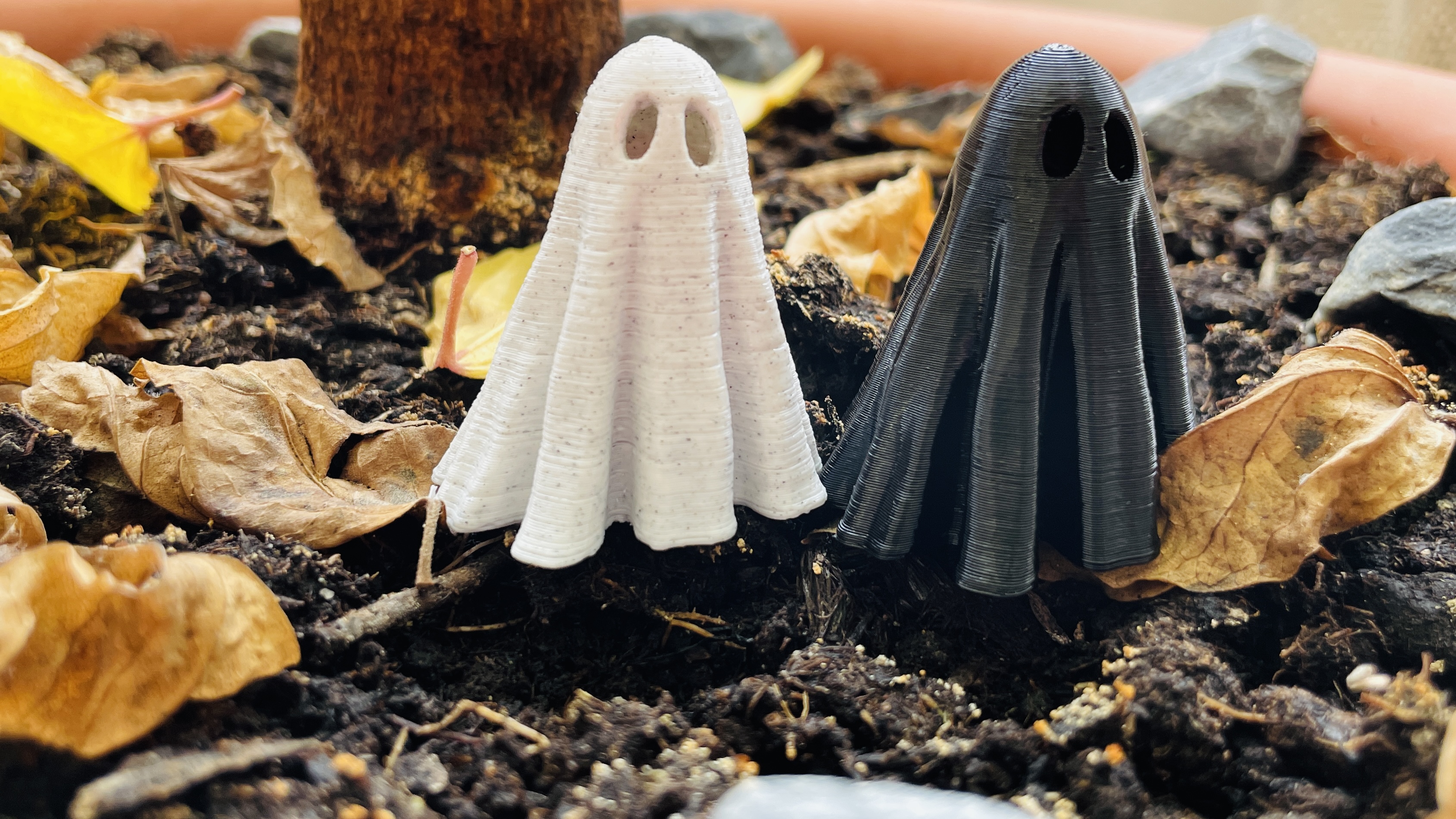 Halloween Little ghost 3D model thumbnail