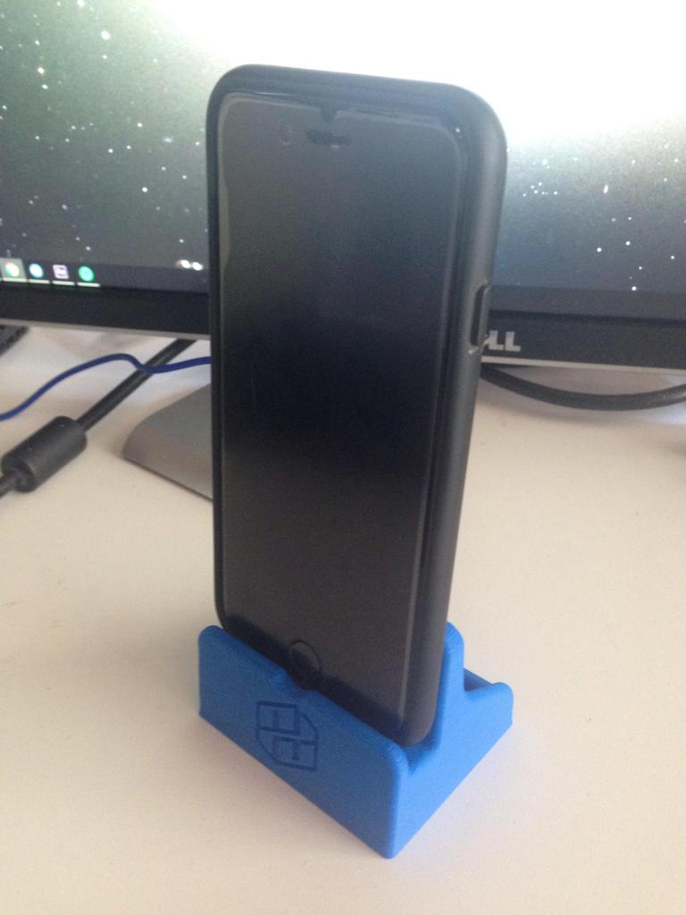 iPhone Charging Dock by alexberkowitz Download free STL model
