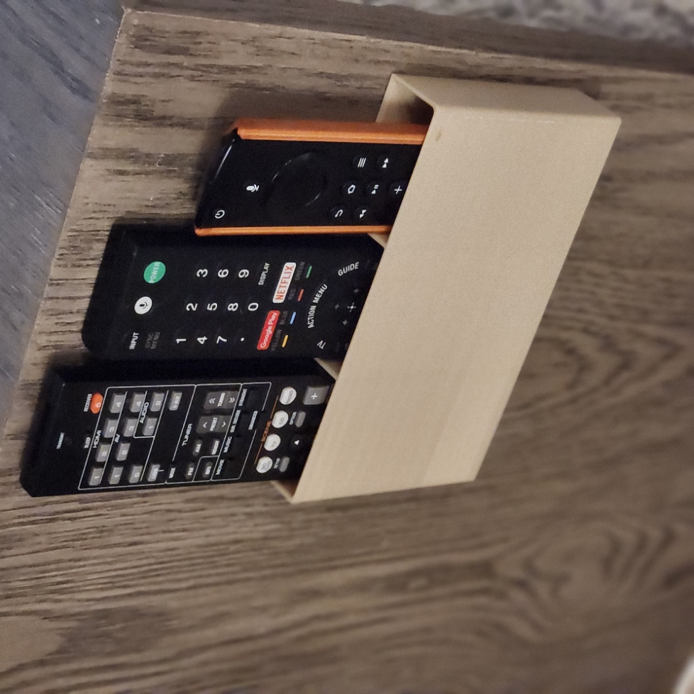 Remote Caddy - 3 Slot VHB Mount