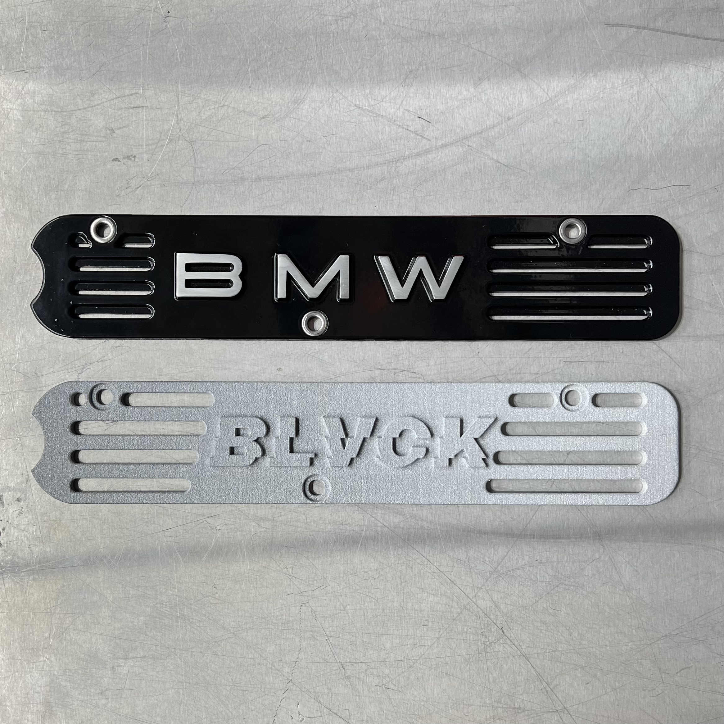 BMW K100 Spark plug plate
