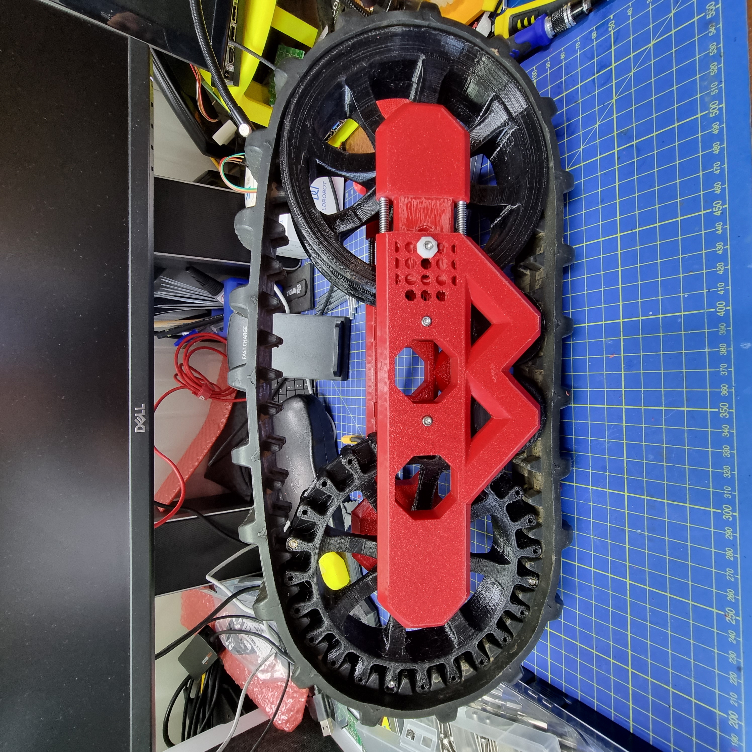 MyzharBot v5 - tracks