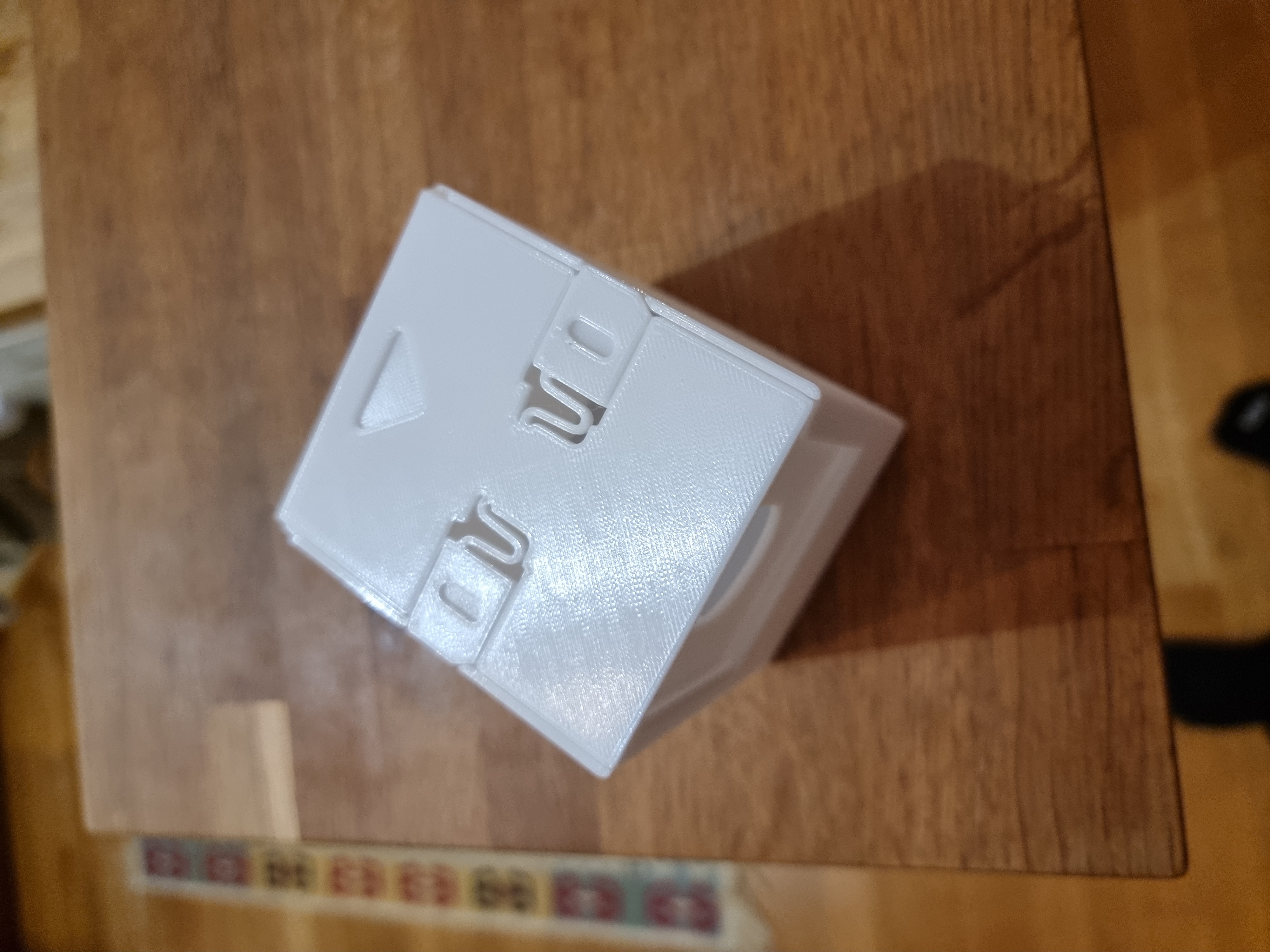 Locking MTG Commander Deck Box — thumbnail 4