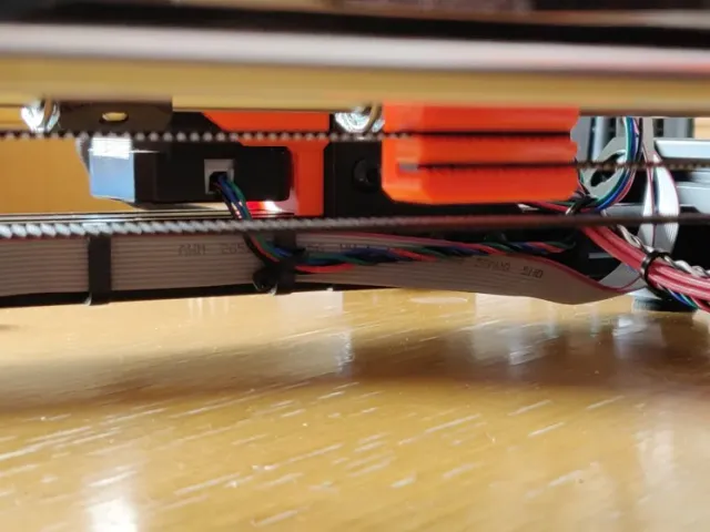Bear 2/2.1 Y belt holder for straight belt path