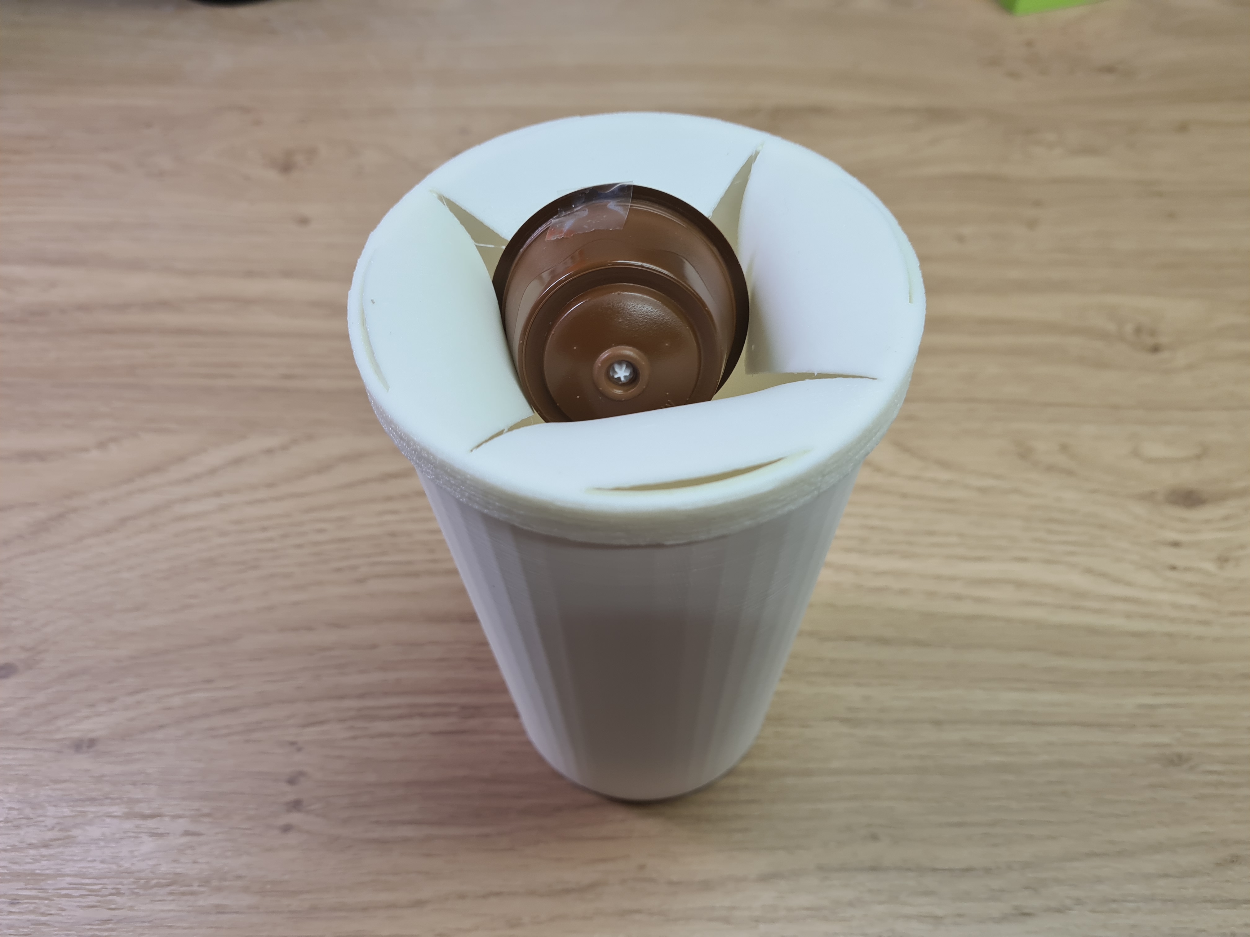 Bin with Flex Cover