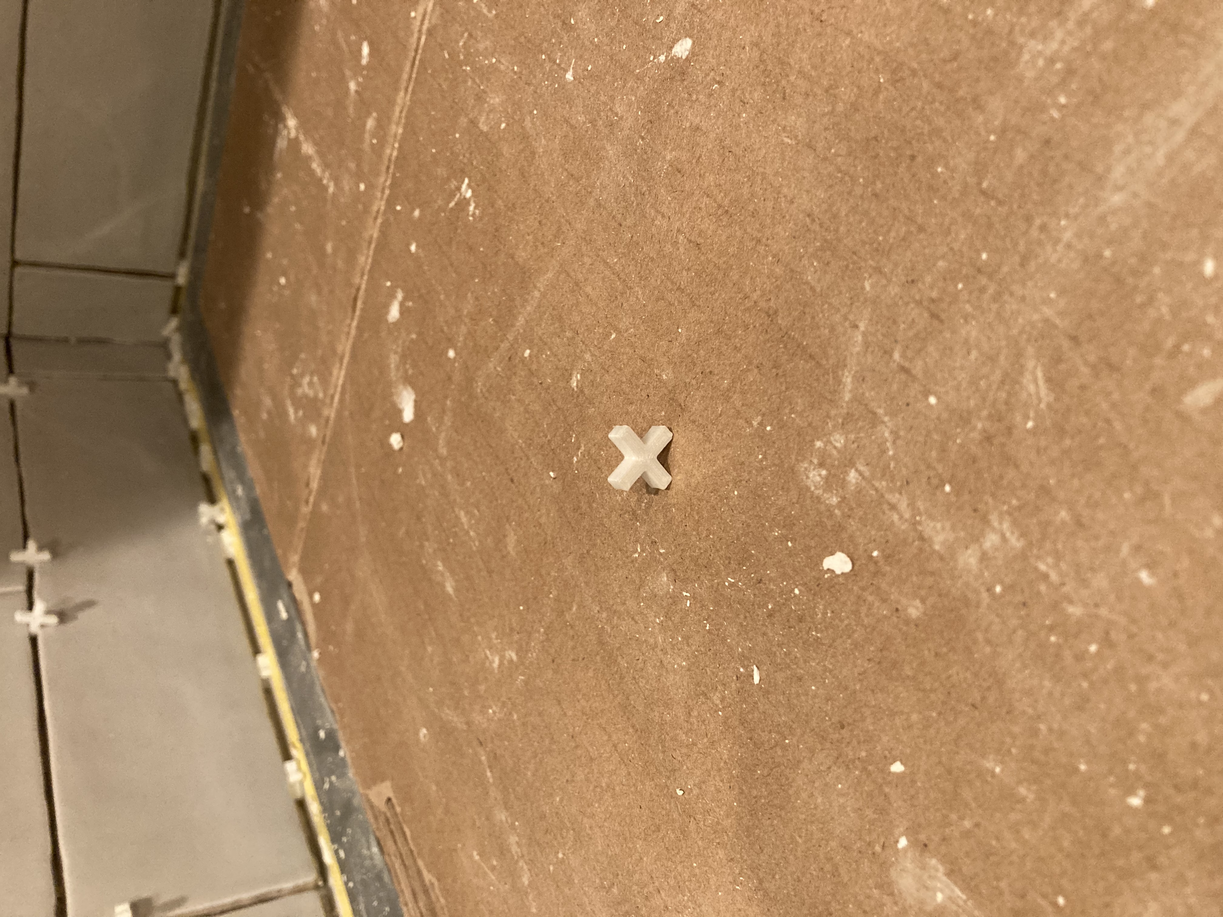 Tile spacers