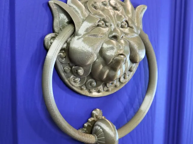 Hear No Knocker