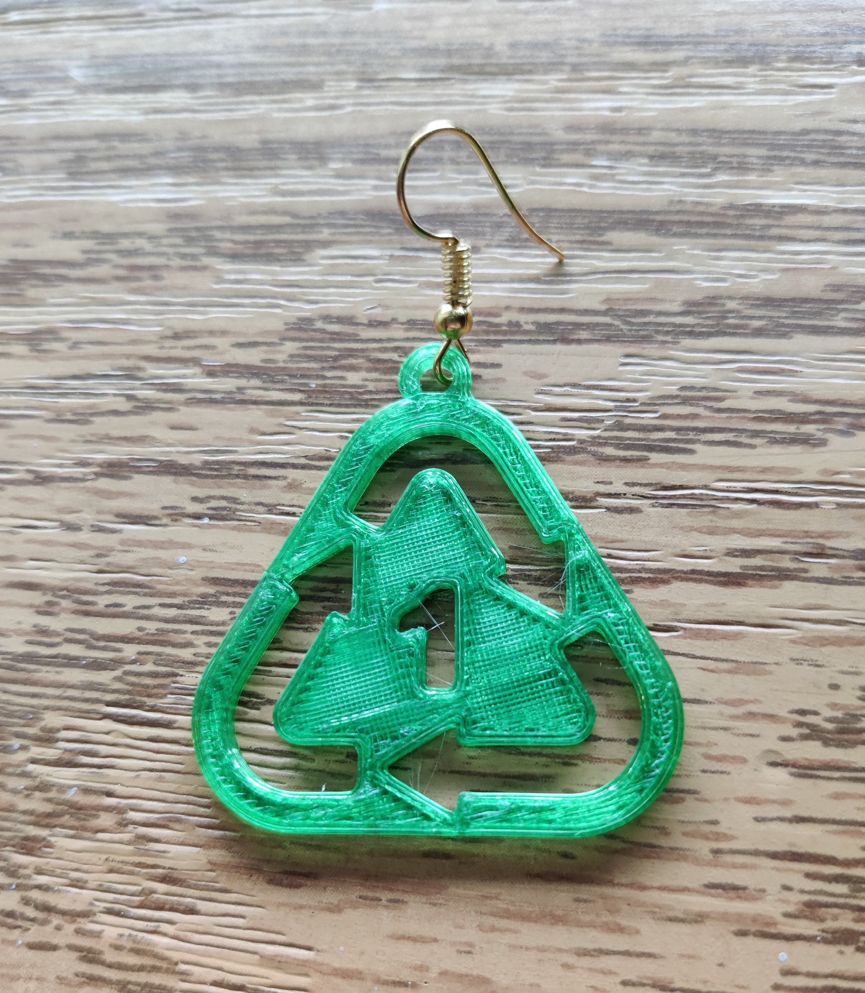 PET 1 recycling symbol earring by keegan Download free STL model