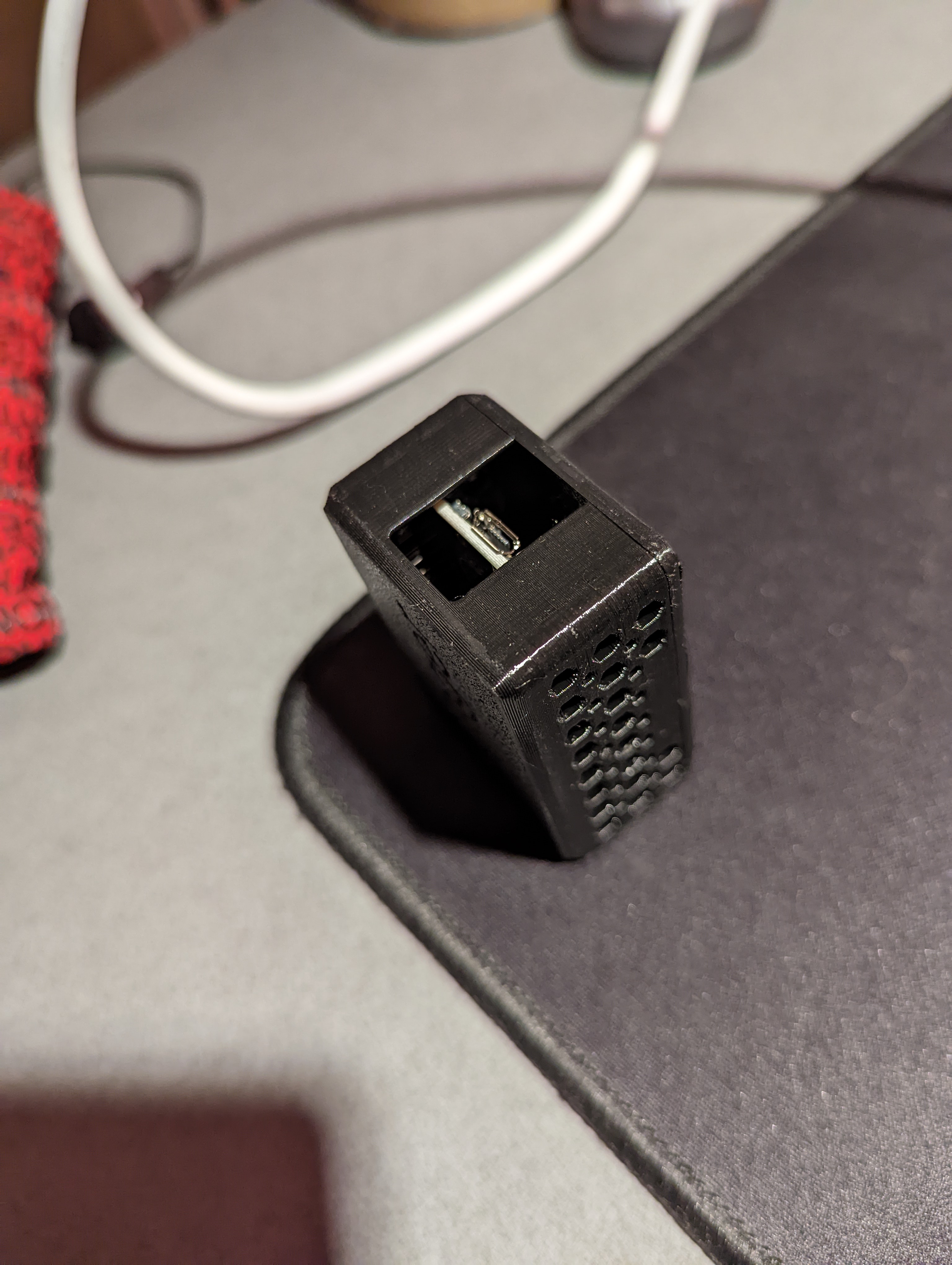 ESP32 box / case with hexagons pattern