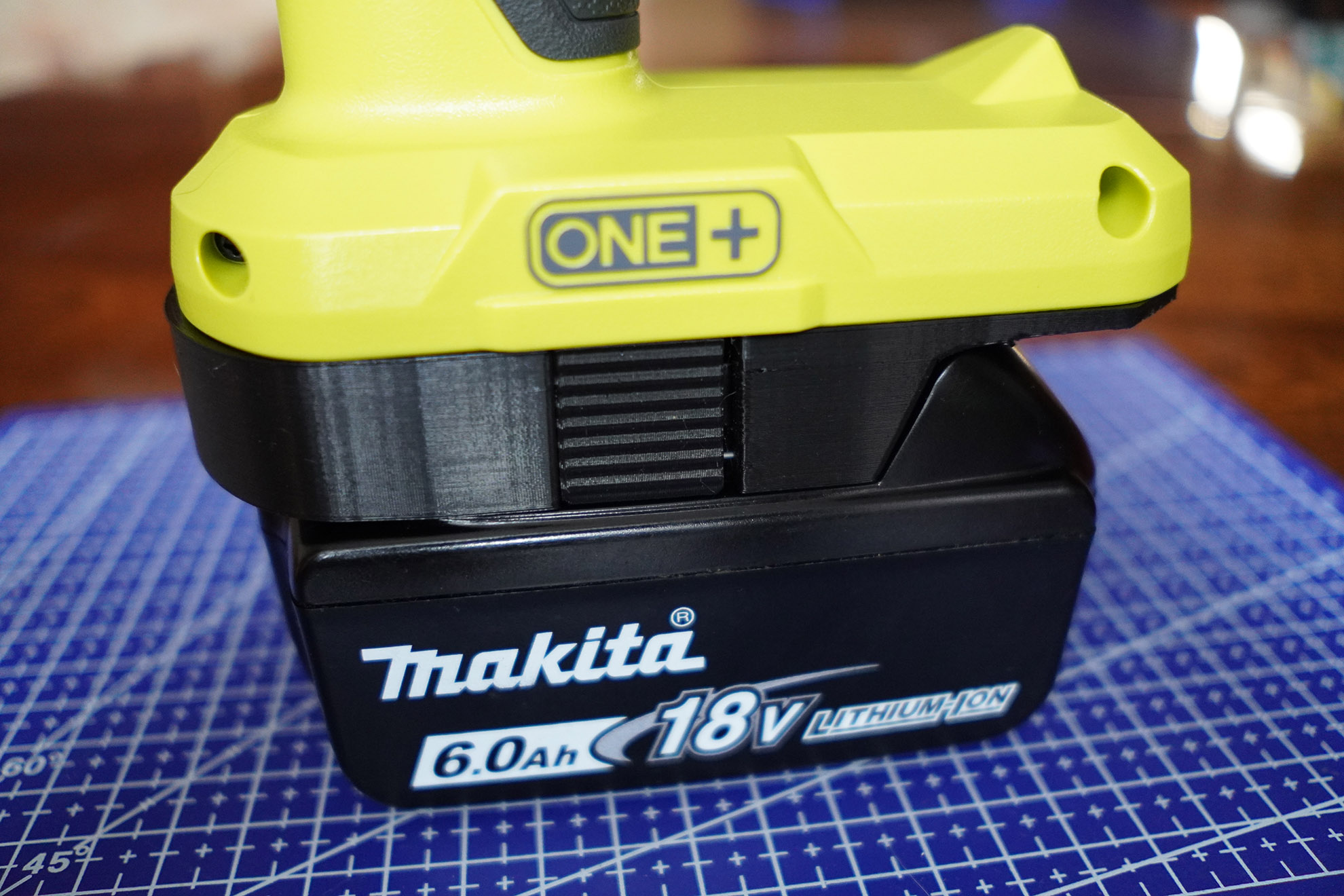 Proper 18V Makita to Ryobi battery adapter