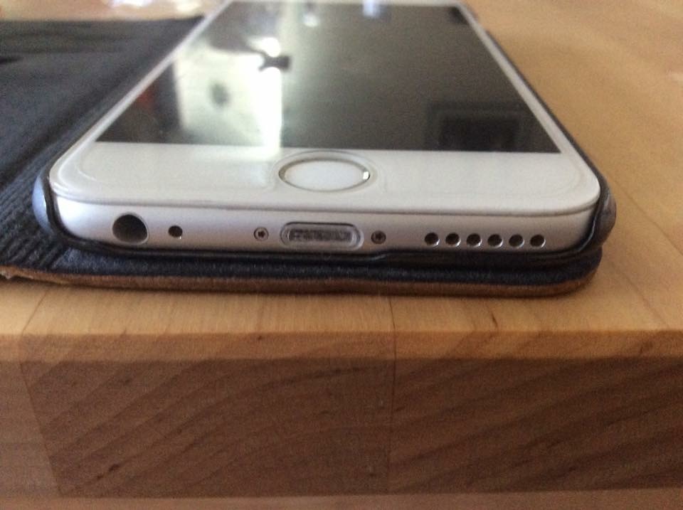apple-lightning-charge-port-iphone-magic-mouse-2-protection-plug-cover
