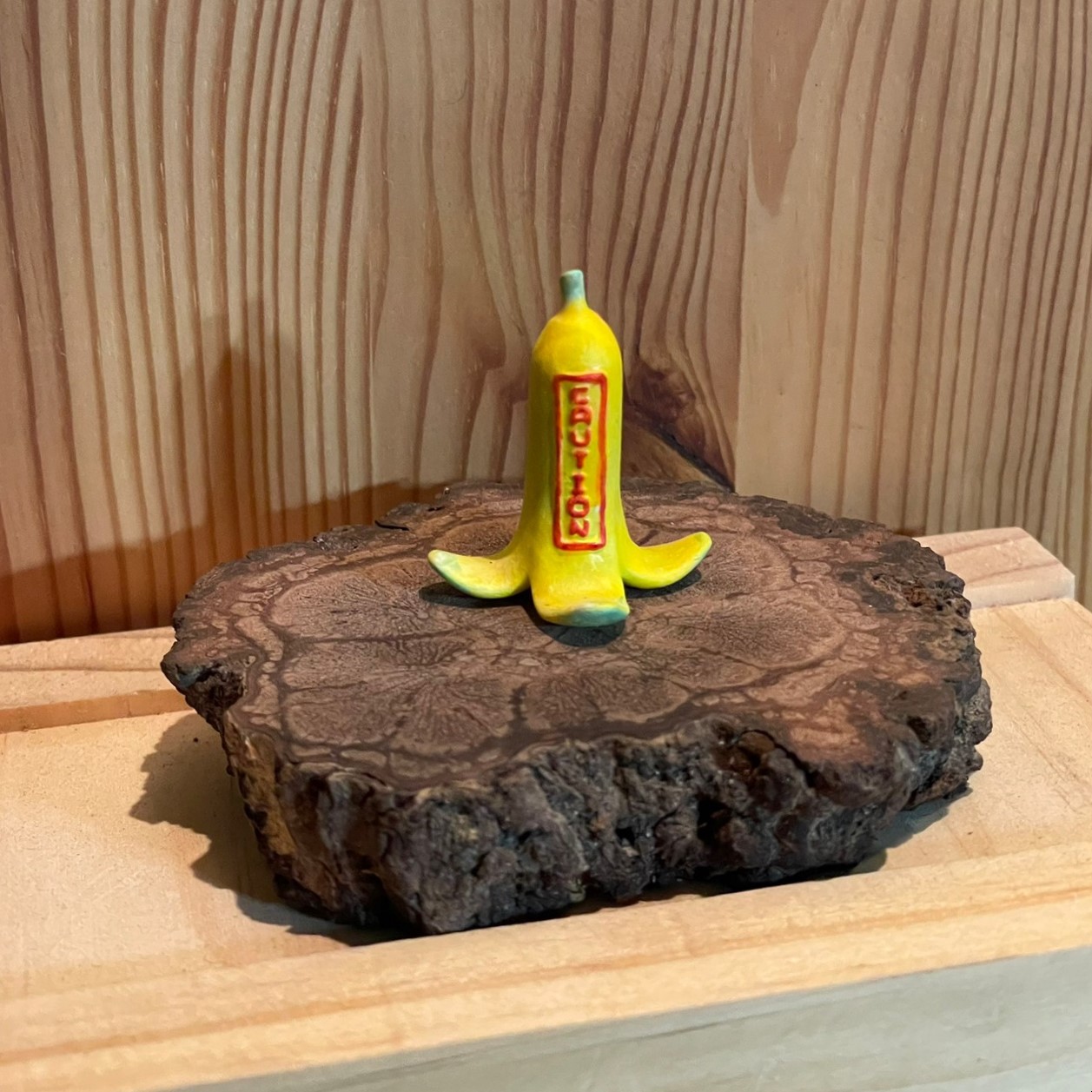 Banana caution sign by Ning Download free STL model