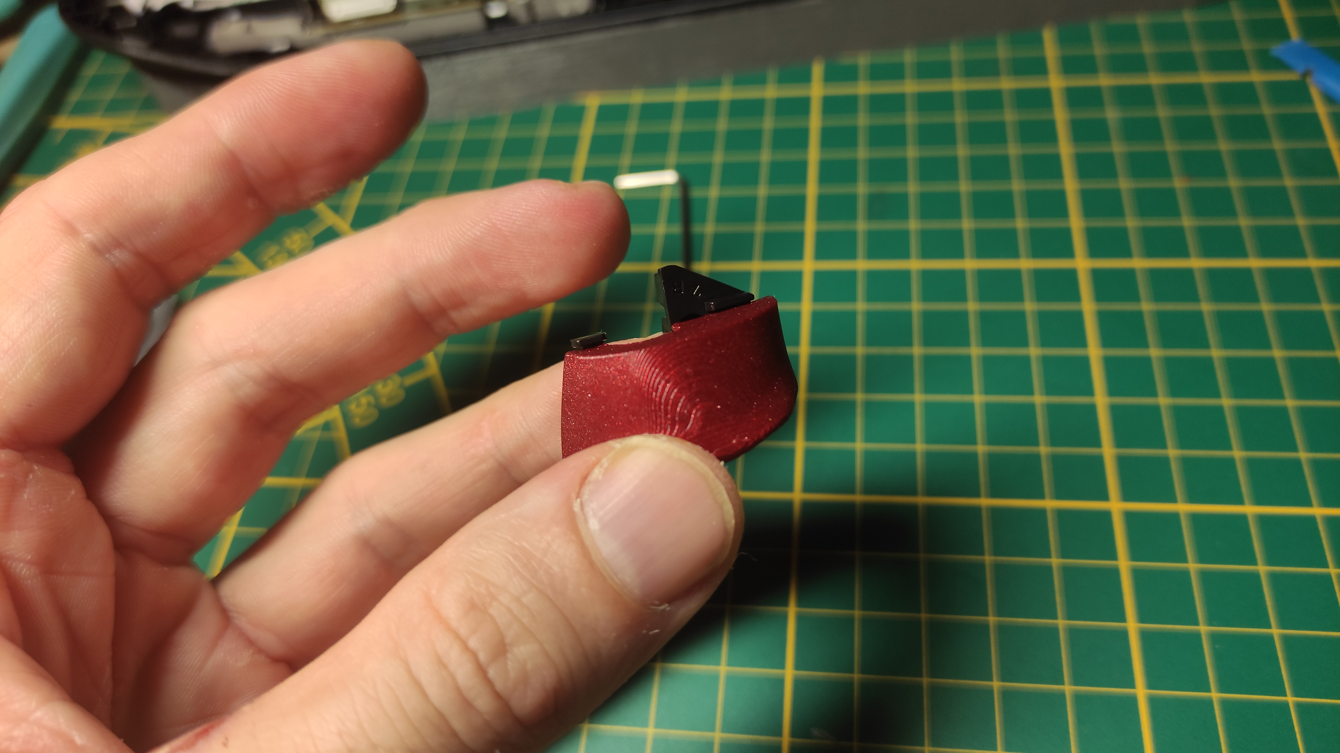Miniatura 7 do modelo 3D Steam Deck trigger button