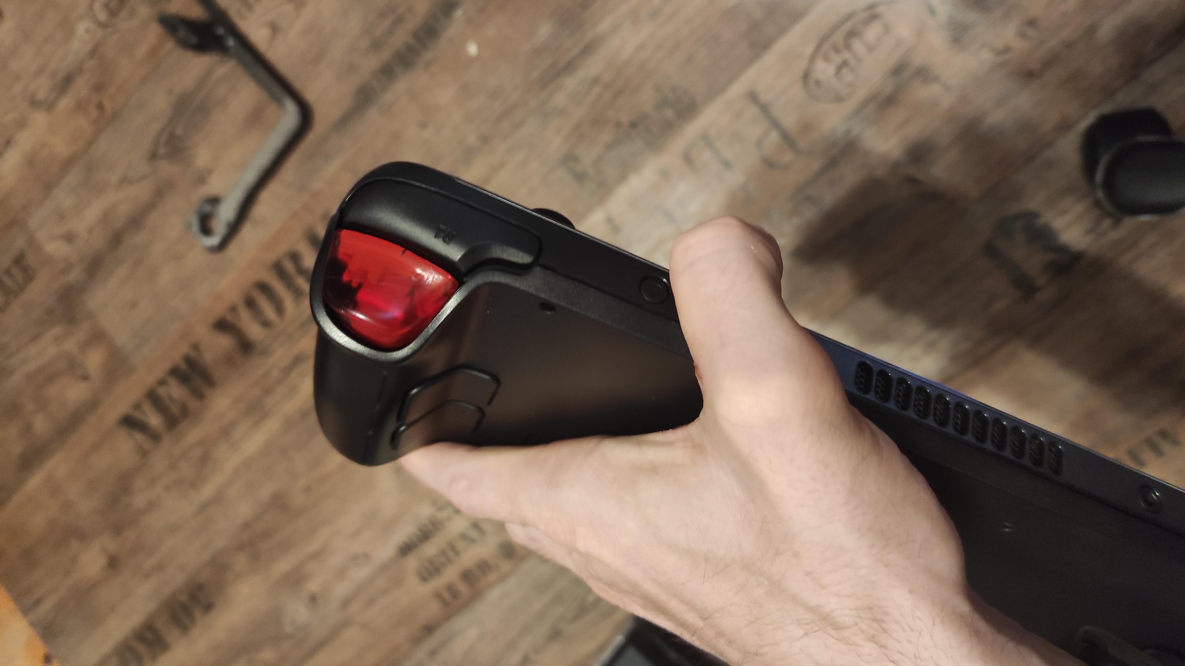 Miniatura 2 do modelo 3D Steam Deck trigger button