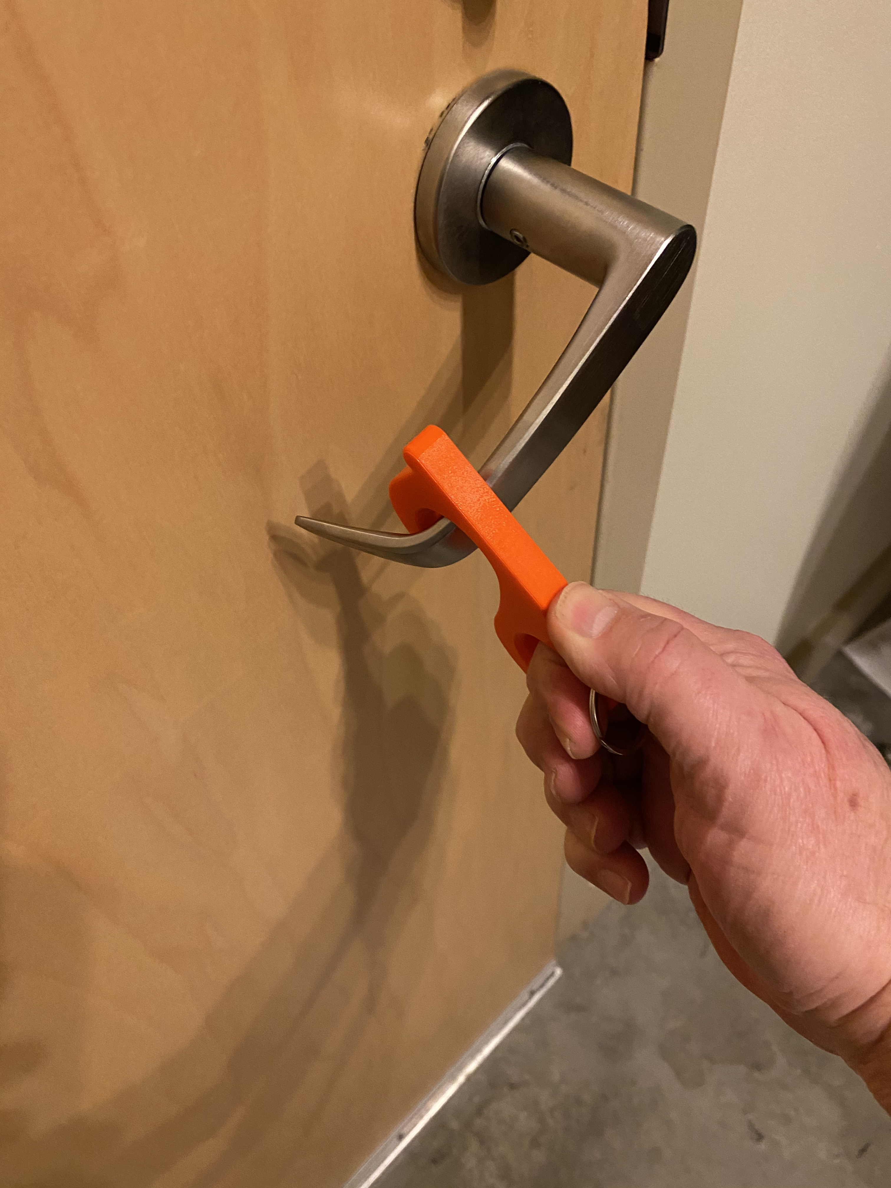 Miniatura 2 do modelo 3D Touch Free Door Pull