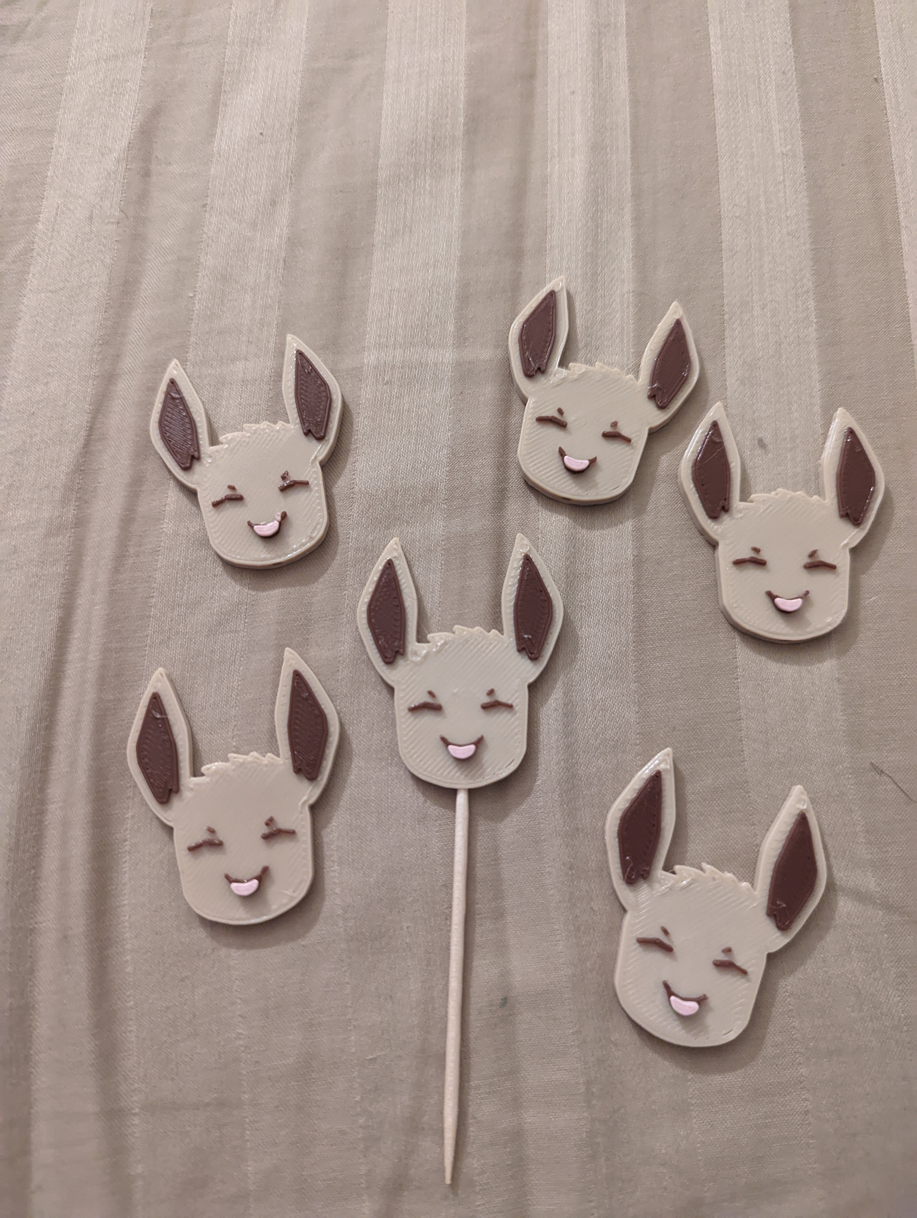 Eevee toothpick topper