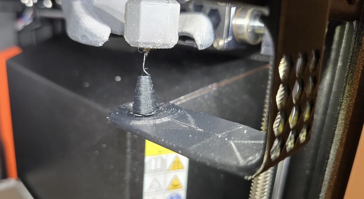 Prusa Core One Magnetic Poop Holder - Easy Filament Purge Waste