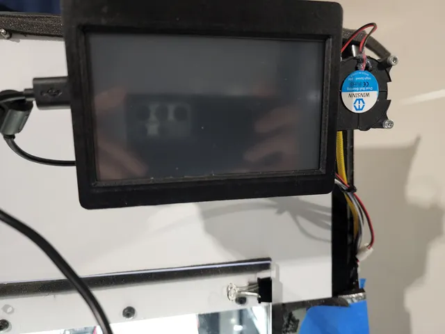 Good-TFT 5" + Pi 4B enclosure and mounting by Teaching tech with 4020 Fan