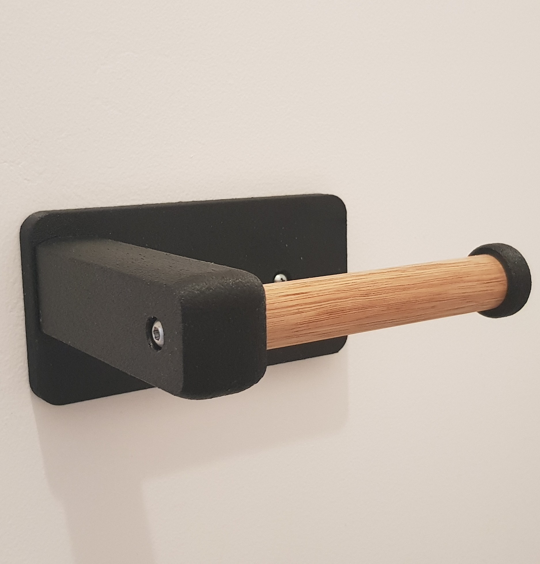 TOILET ROLL HOLDER
