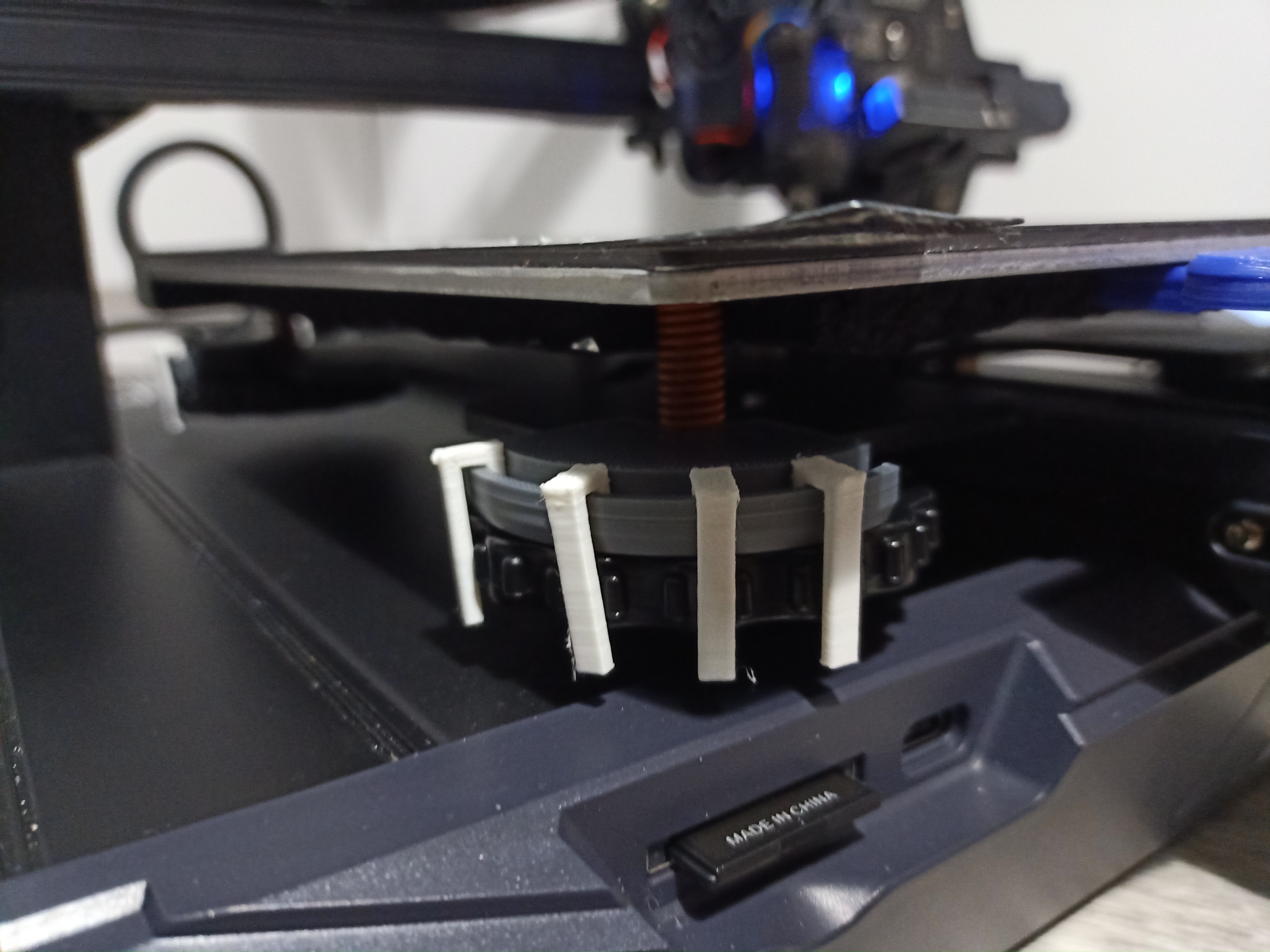 LOCK THE BED (FOR ENDER 3 S1/S1PRO)/BED LEVELER
