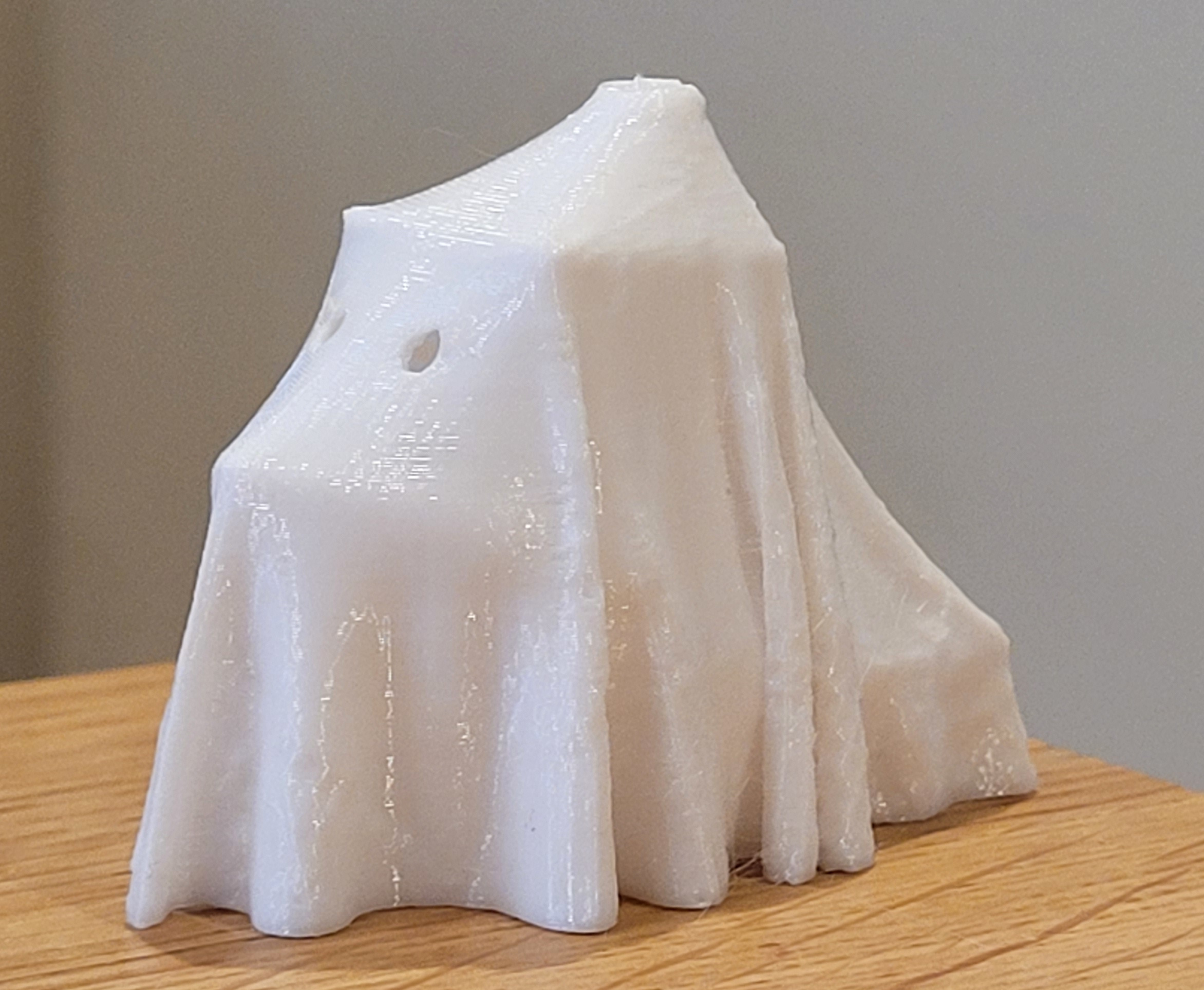 Spooky ghost benchy (boo!nchy?)