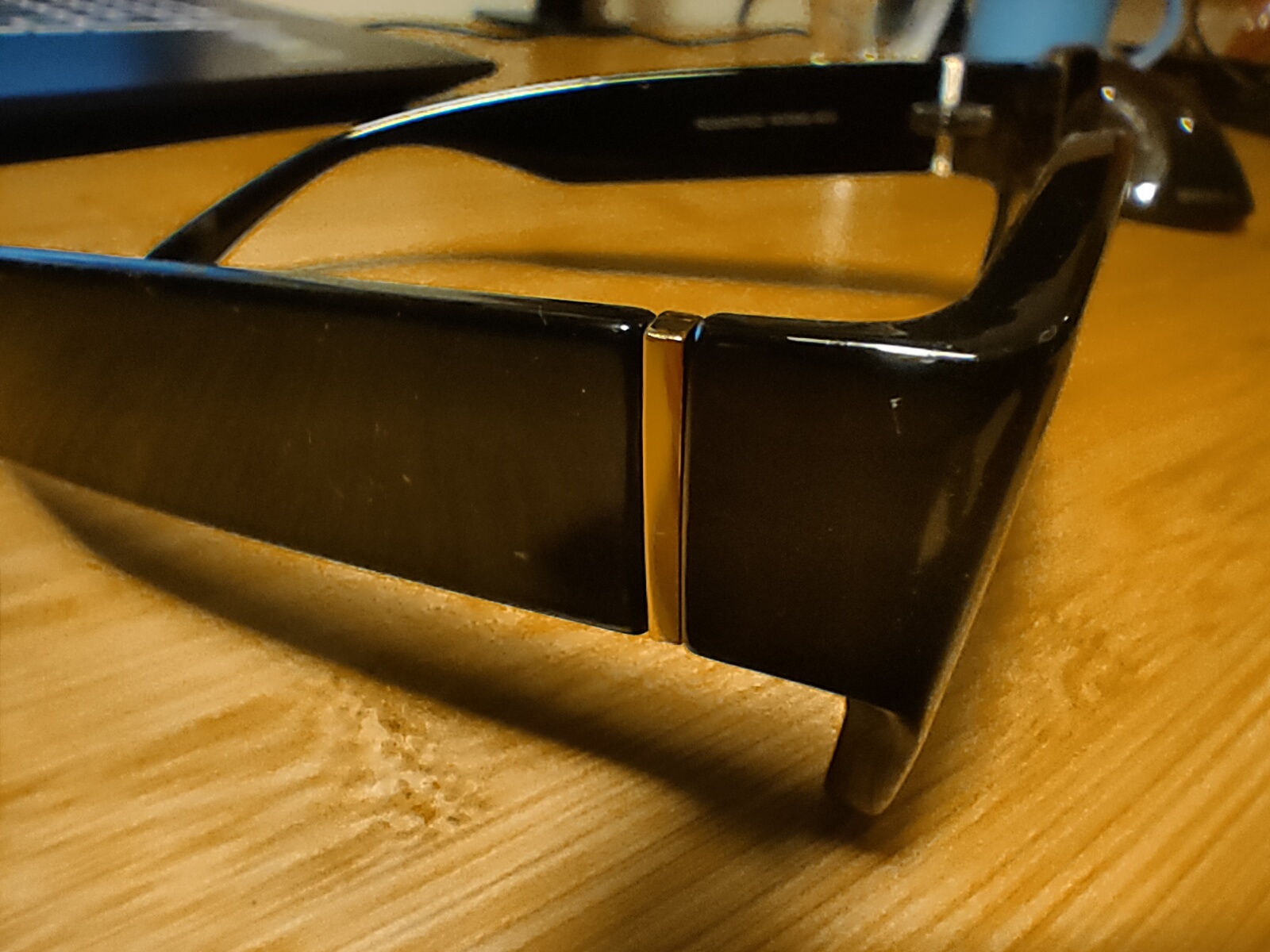 Sunglasses missing thing — miniatura 3