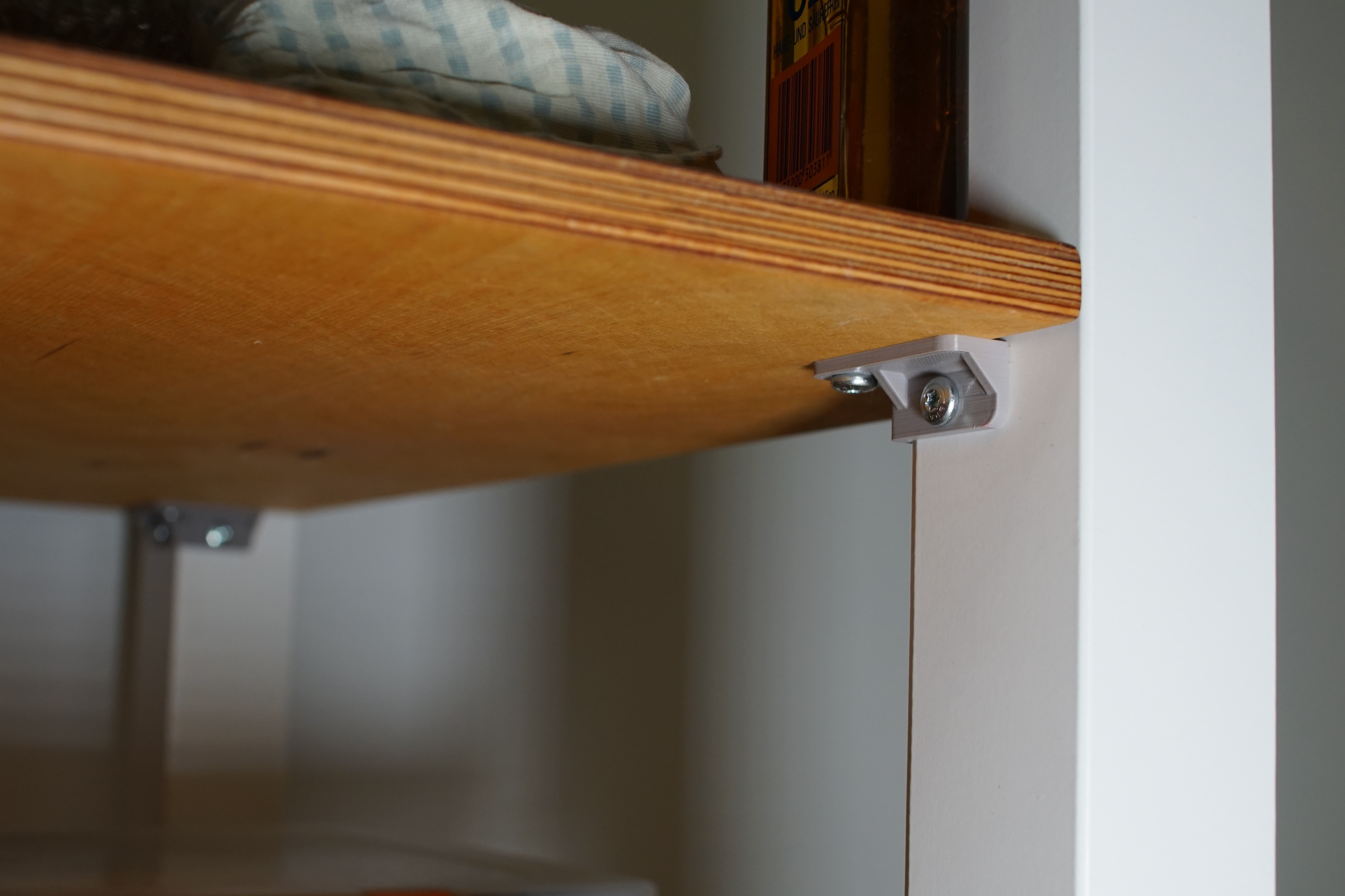 Miniatura 3 do modelo 3D Shelf Bracket for IKEA Lack Table
