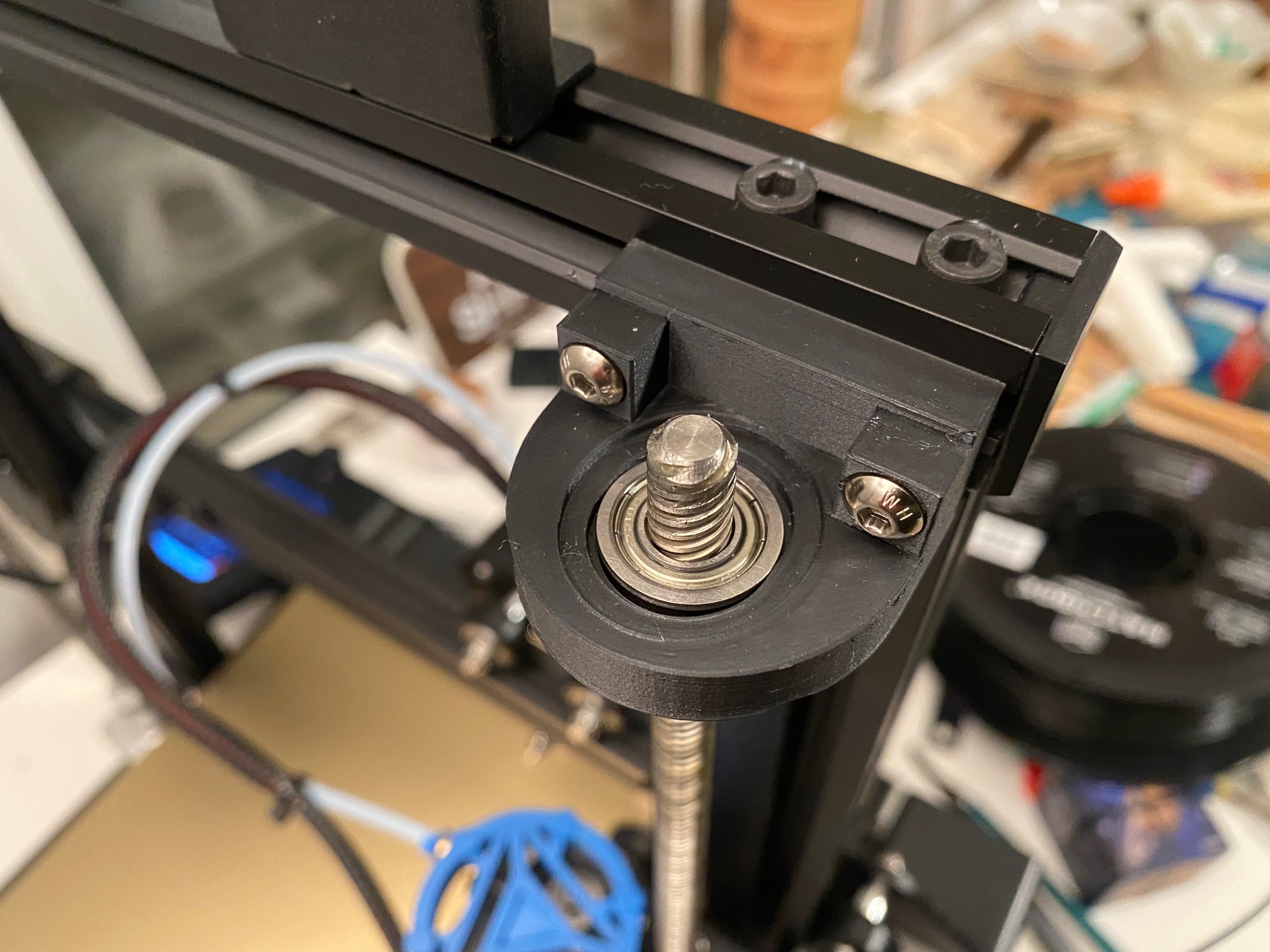 Ender 3/Pro/V2 Z Axis Stabilizer and Timing Belt by Ghostrider