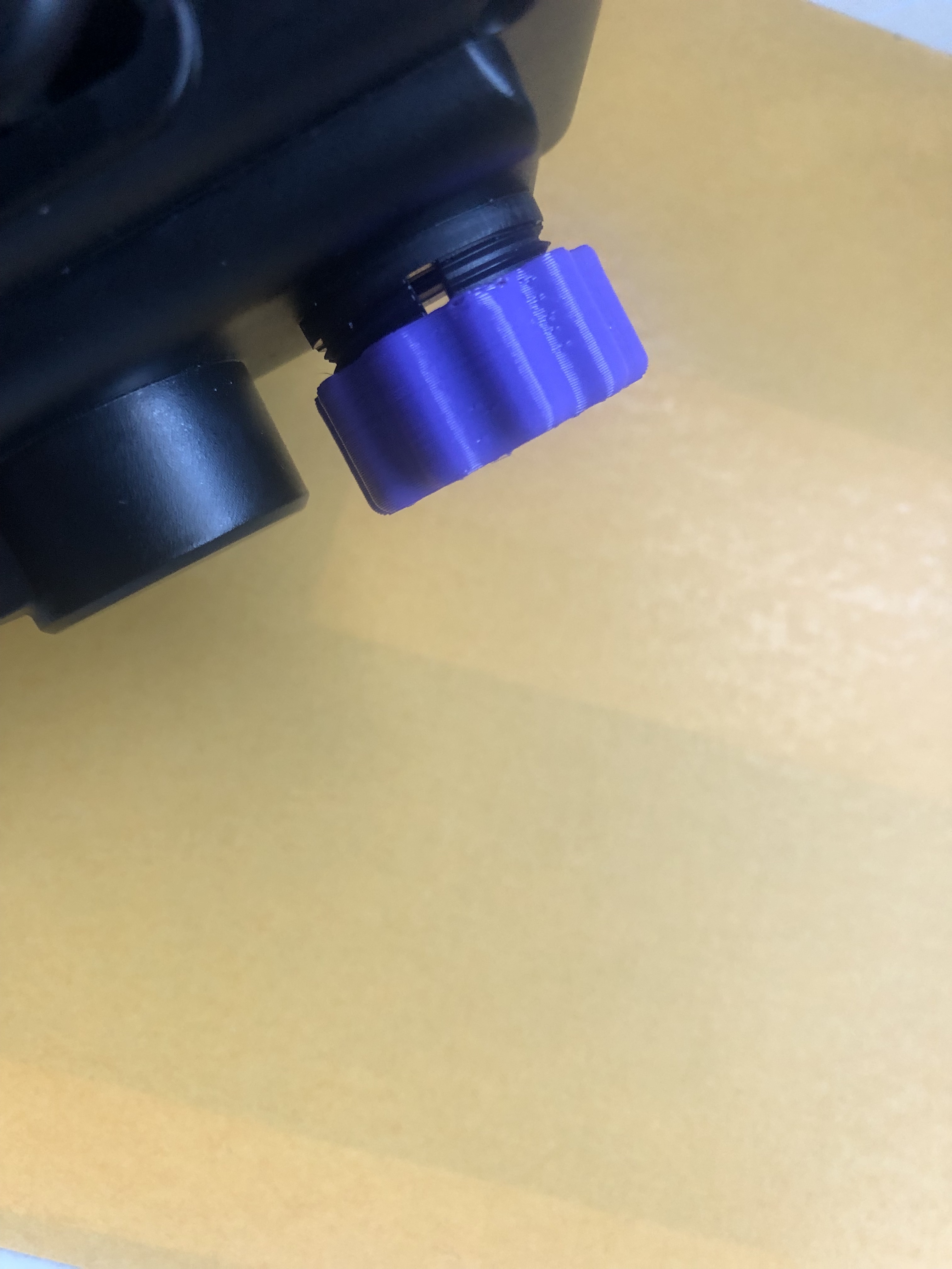 Miniatura 4 do modelo 3D Ball and Socket Joint Screw
