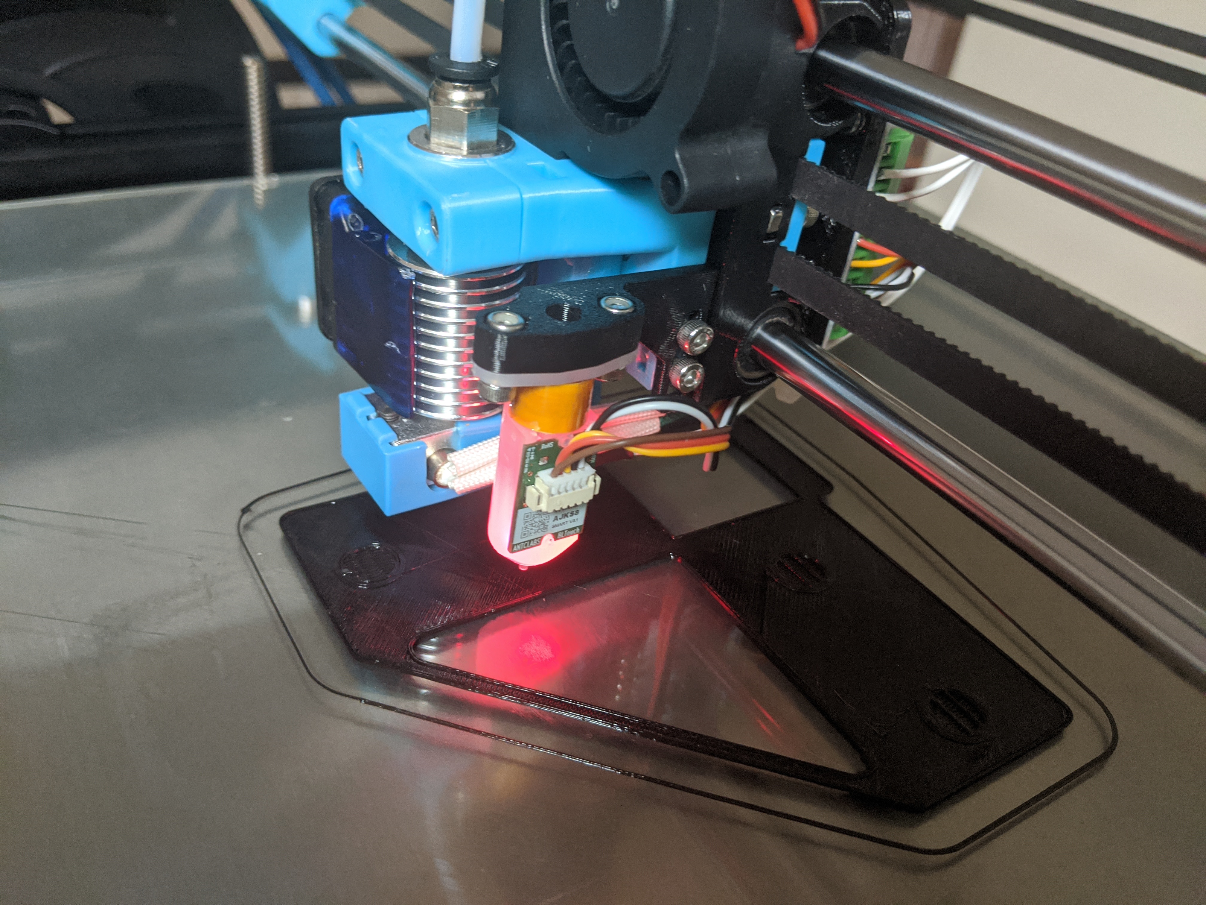 Hypercube BLtouch Mount