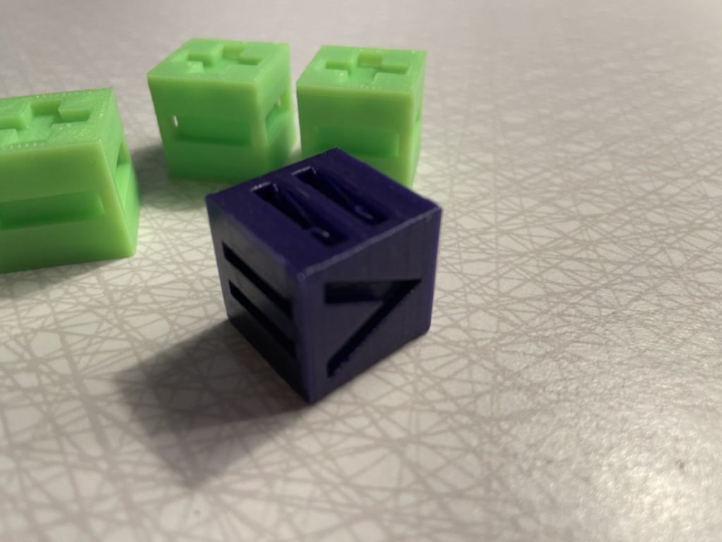 Comparison symbol dice