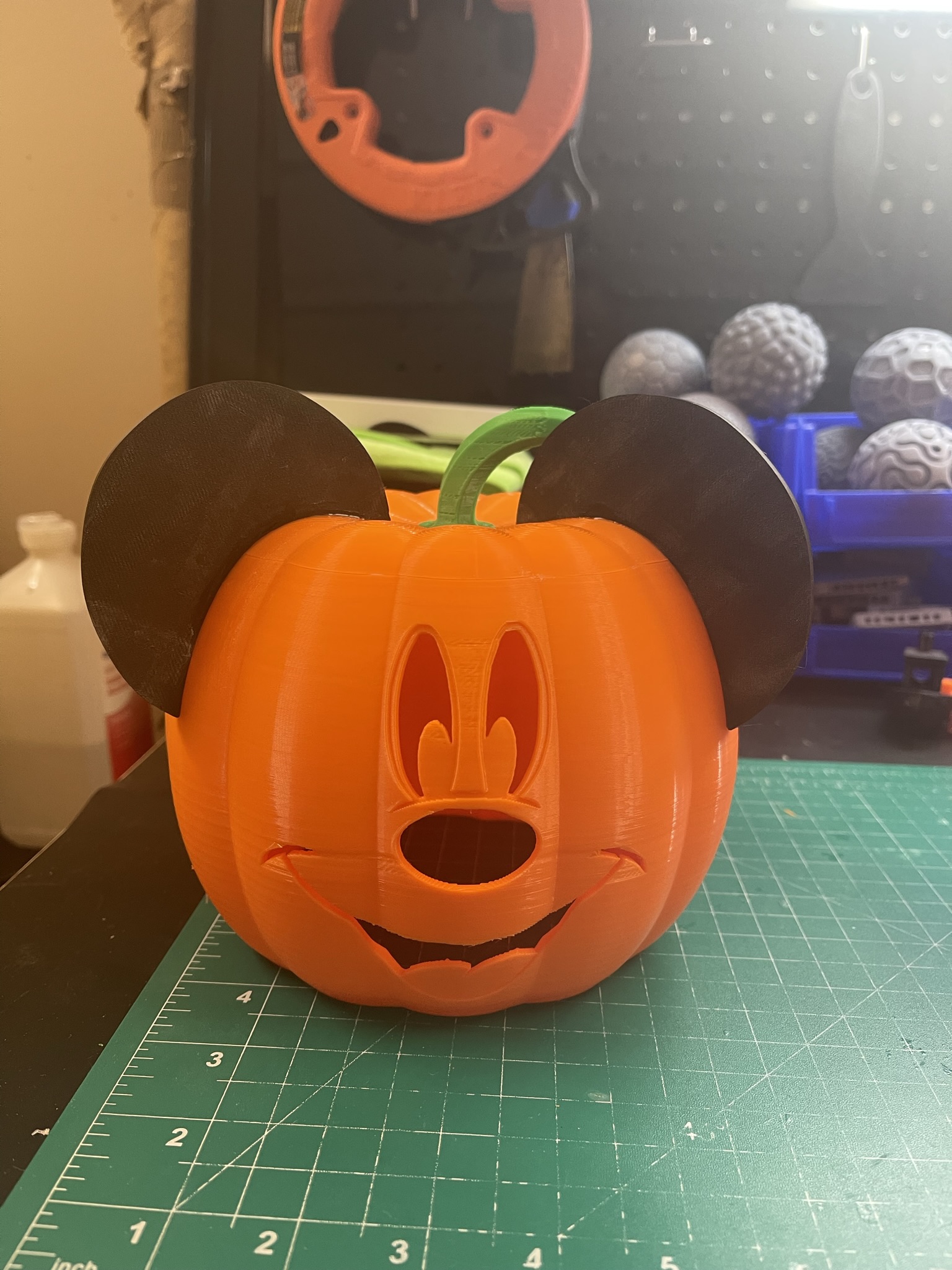 Mr. Mouse Pumpkin - Jack-o-Lantern