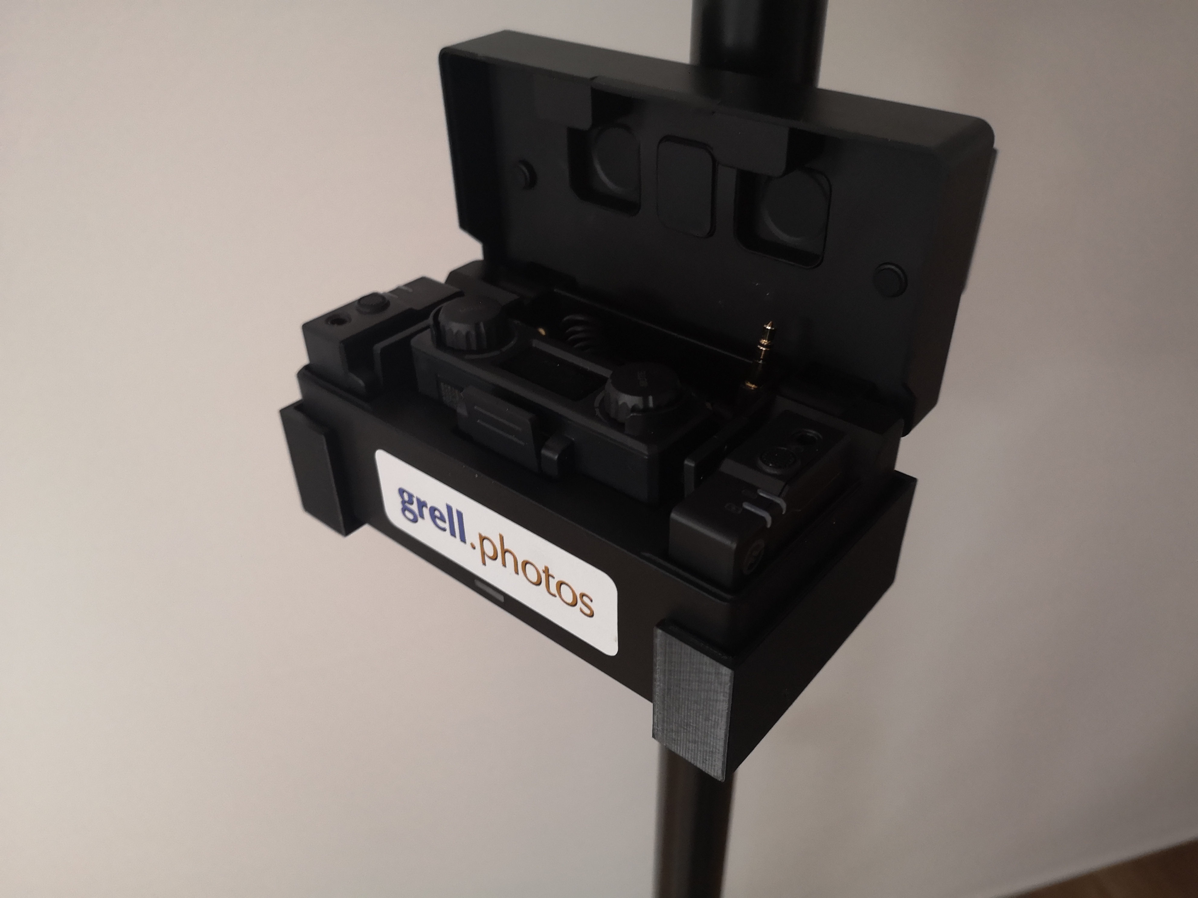 Hollyland Lark 150 Polemount