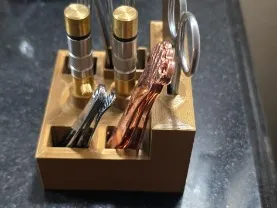 The "Marital Harmony" Grooming Pedestal