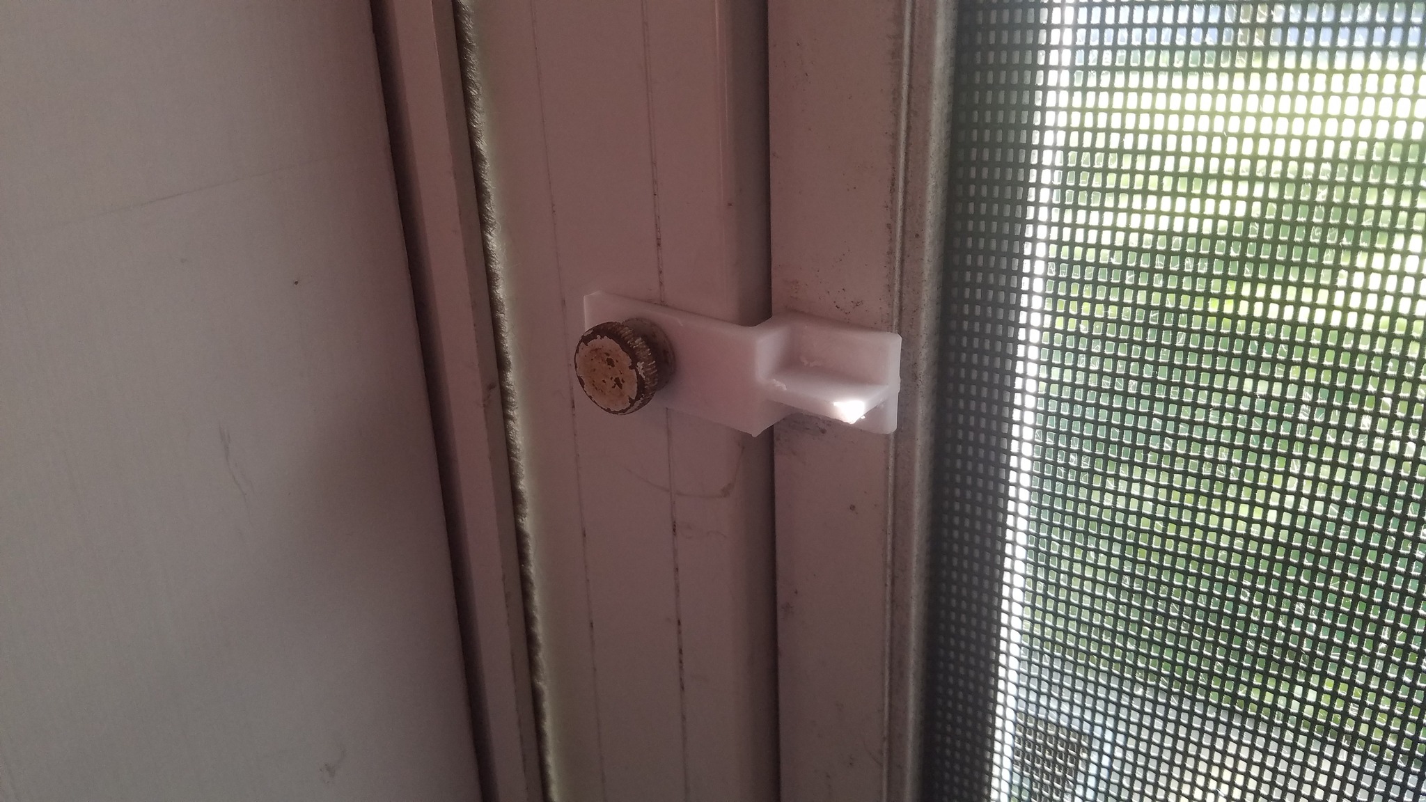 Screen Door Clip by Elvis Faust Download free STL model