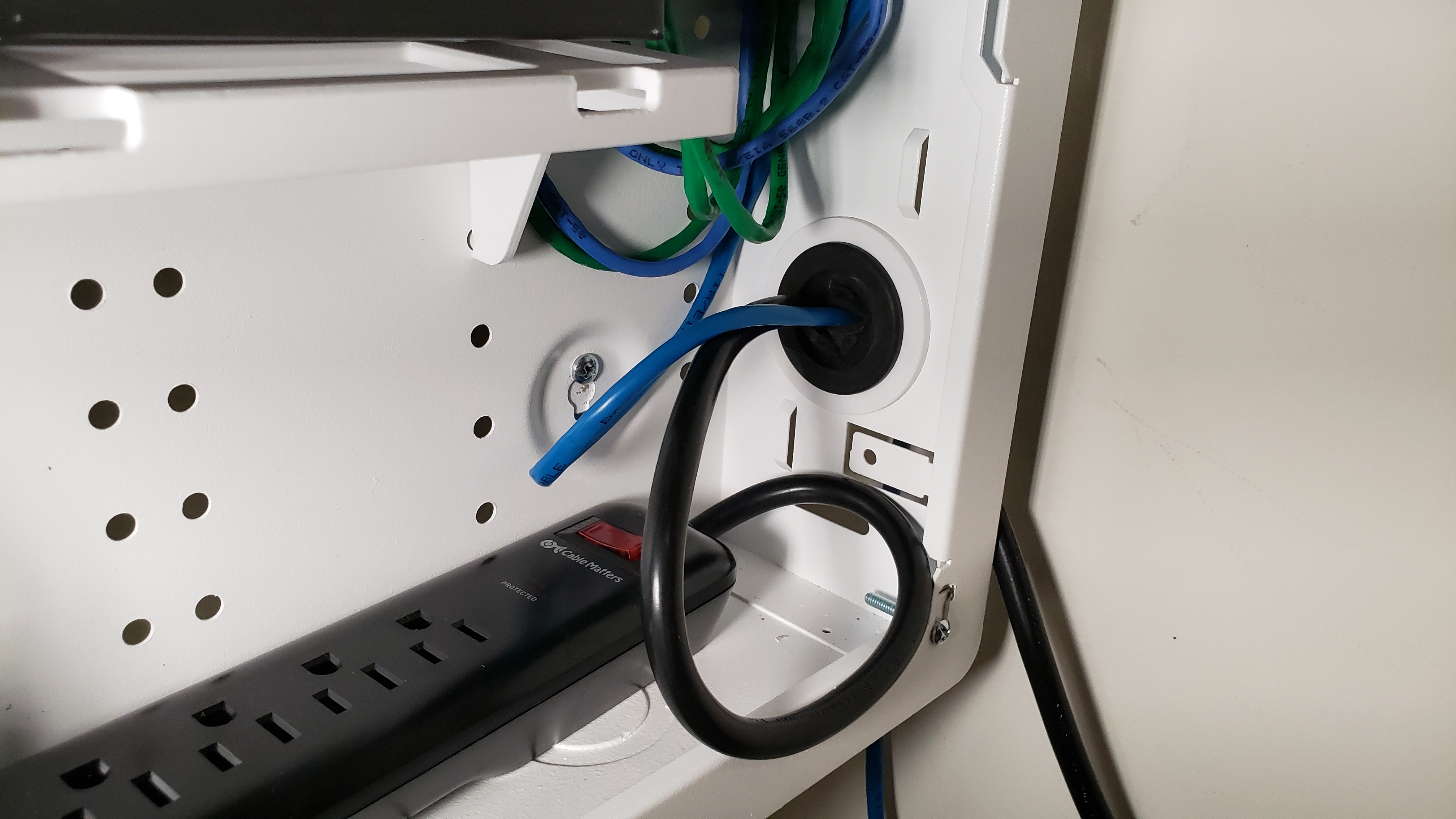 Leviton Structured Media Enclosure Hole Reducer — thumbnail 7