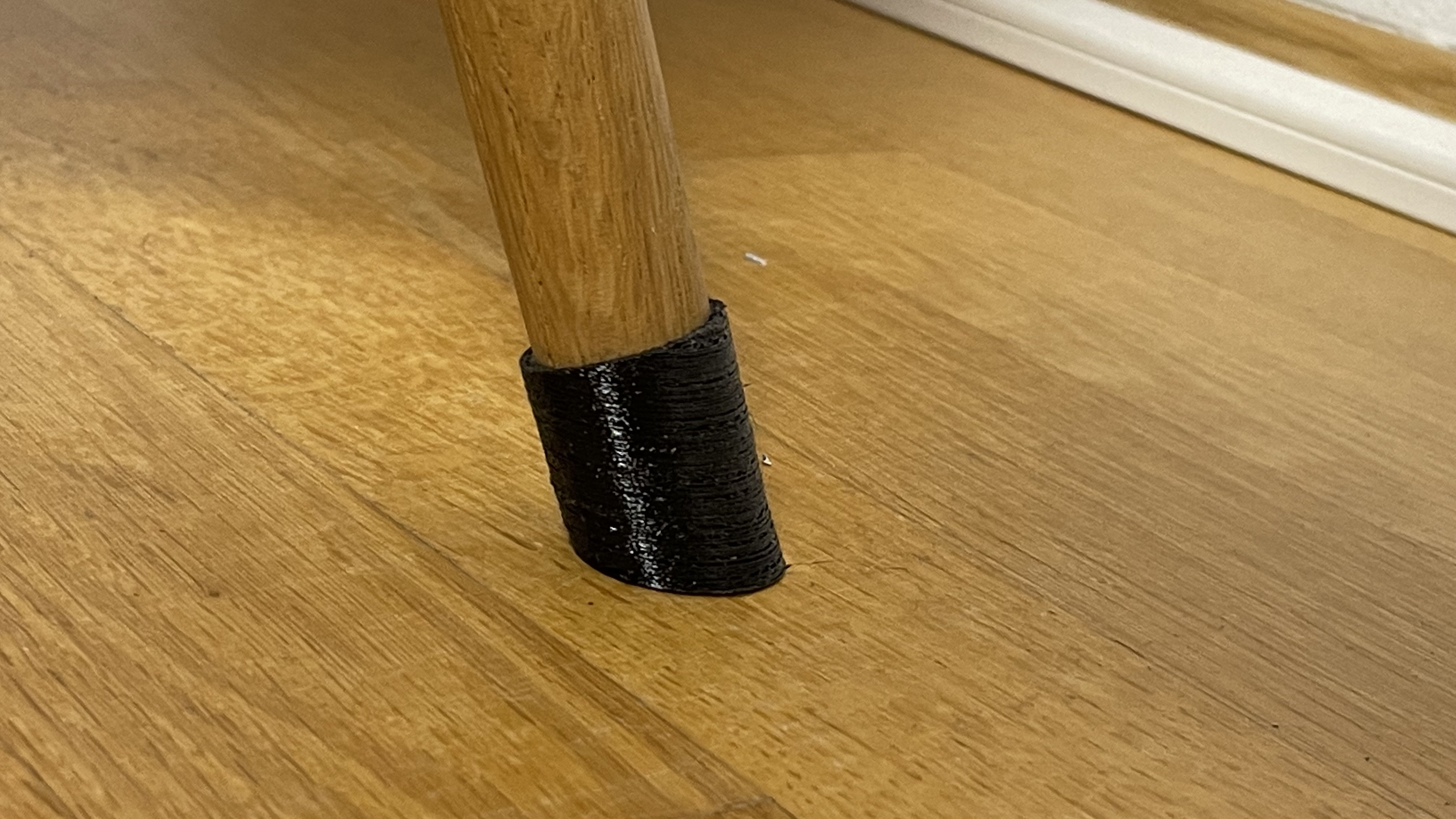 Rubber feet for Eames Plastic Chair by maxheadroom Download free STL