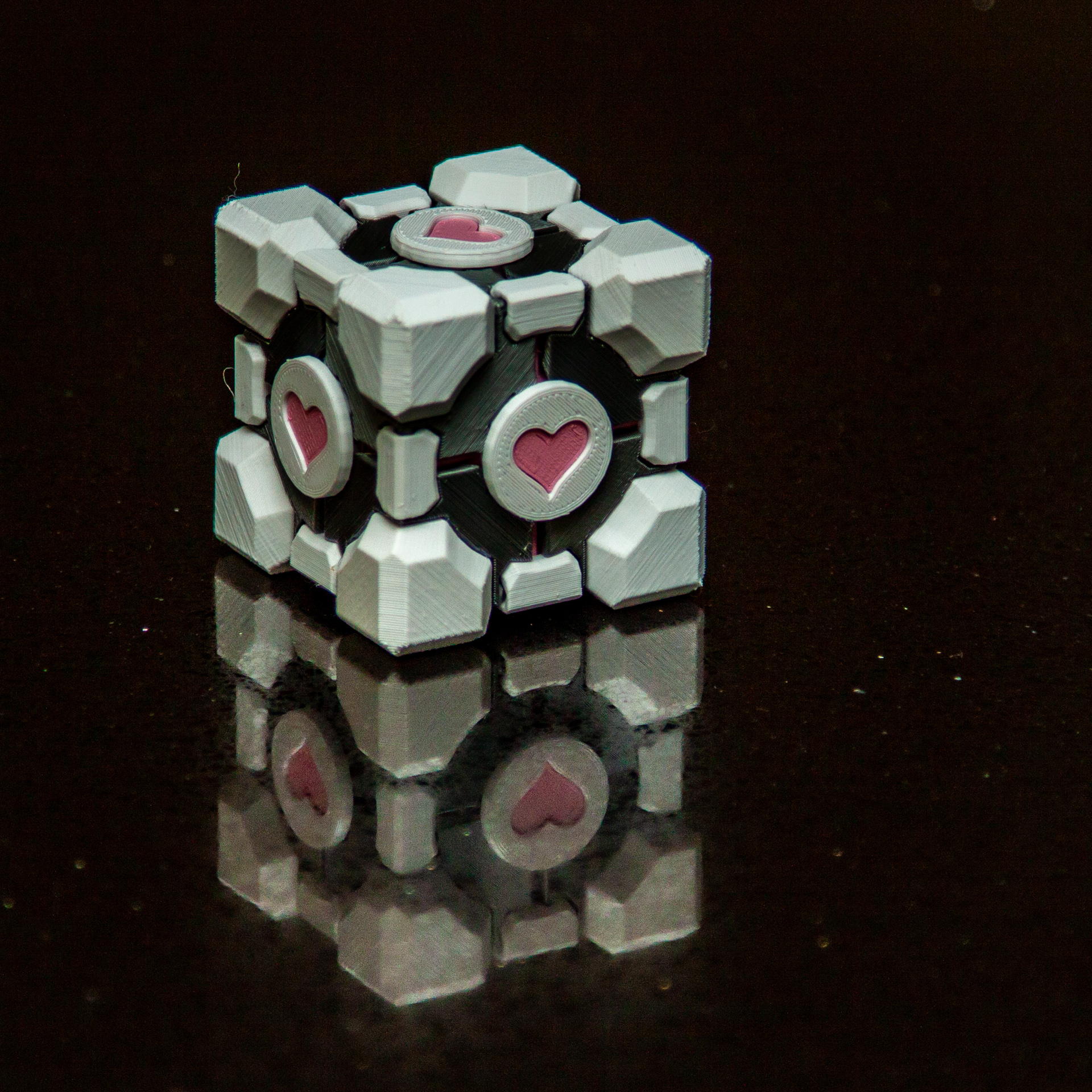 Companion Cube - modular, snap-together, colourized