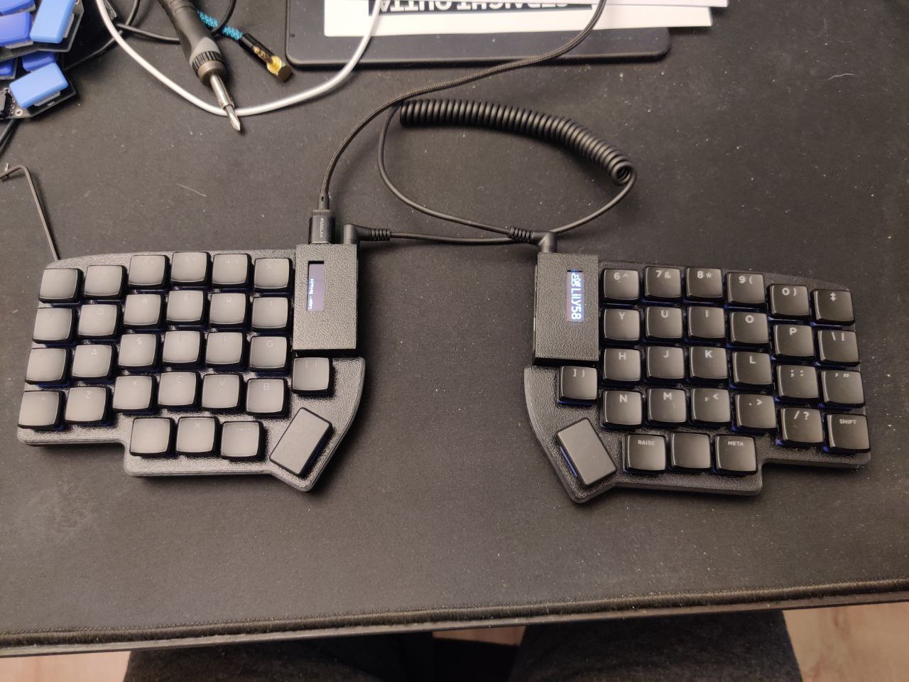 hotswap OLED protector for keyboards