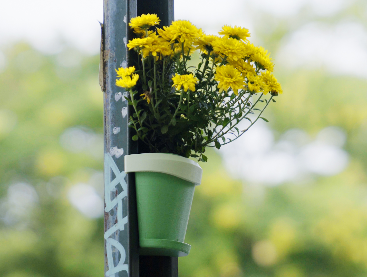 US street post Planter