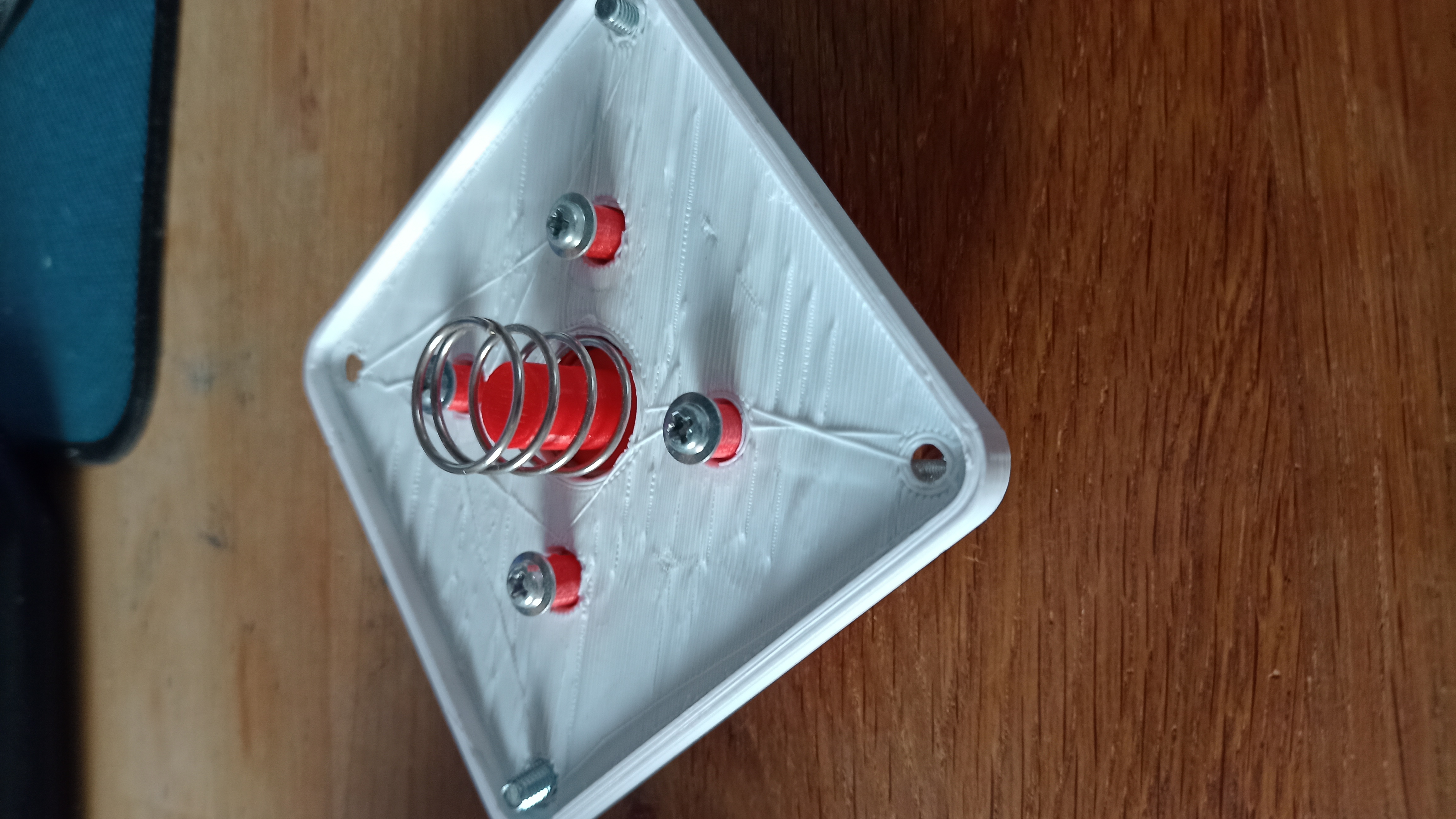 Miniatura 3 do modelo 3D "Buzzer" Pushbutton