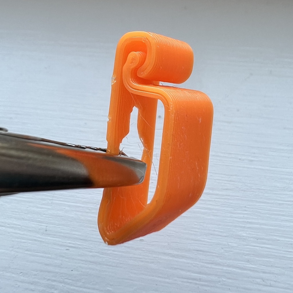 Cable hook with snap clip