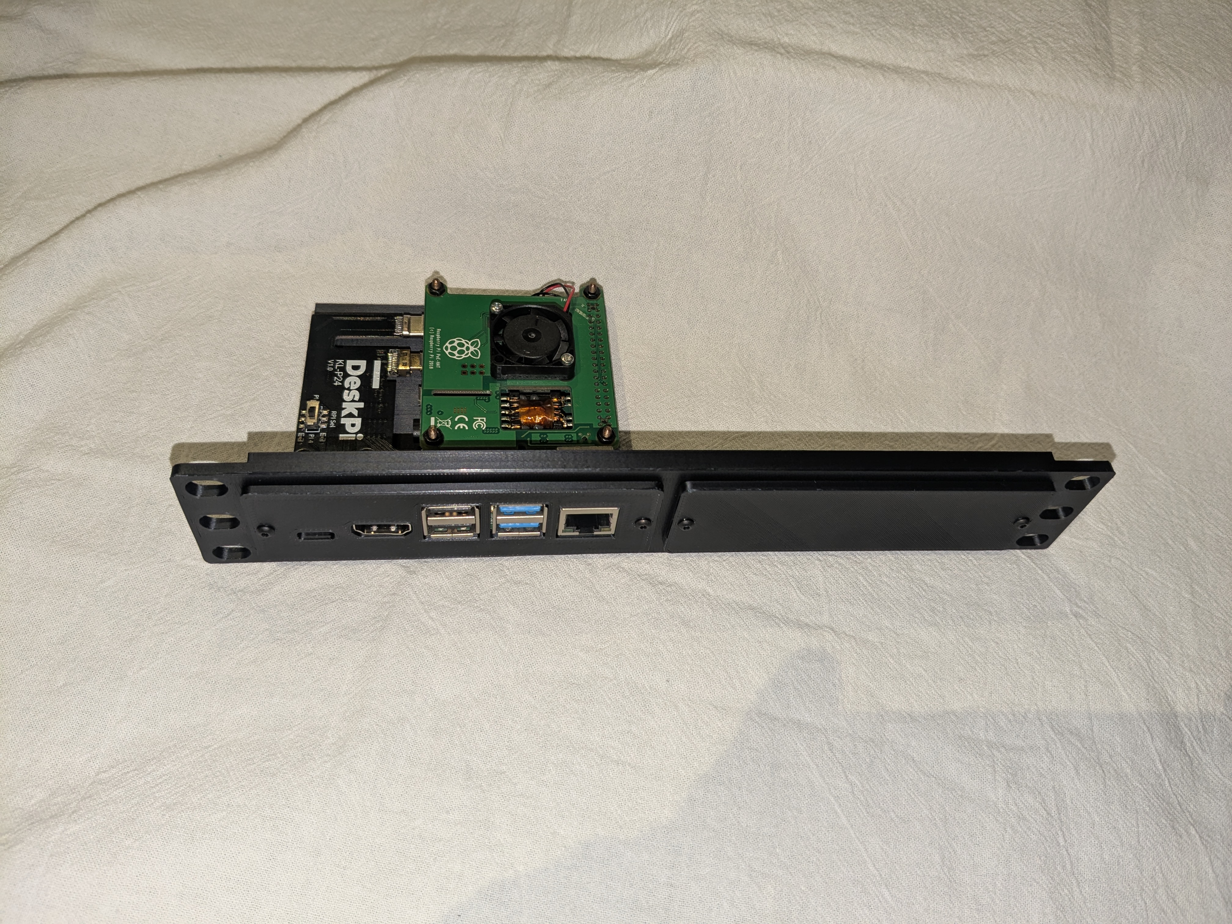 10" Rack Mount for Dual Raspberry PI's with DeskPi KL-P24's connected.