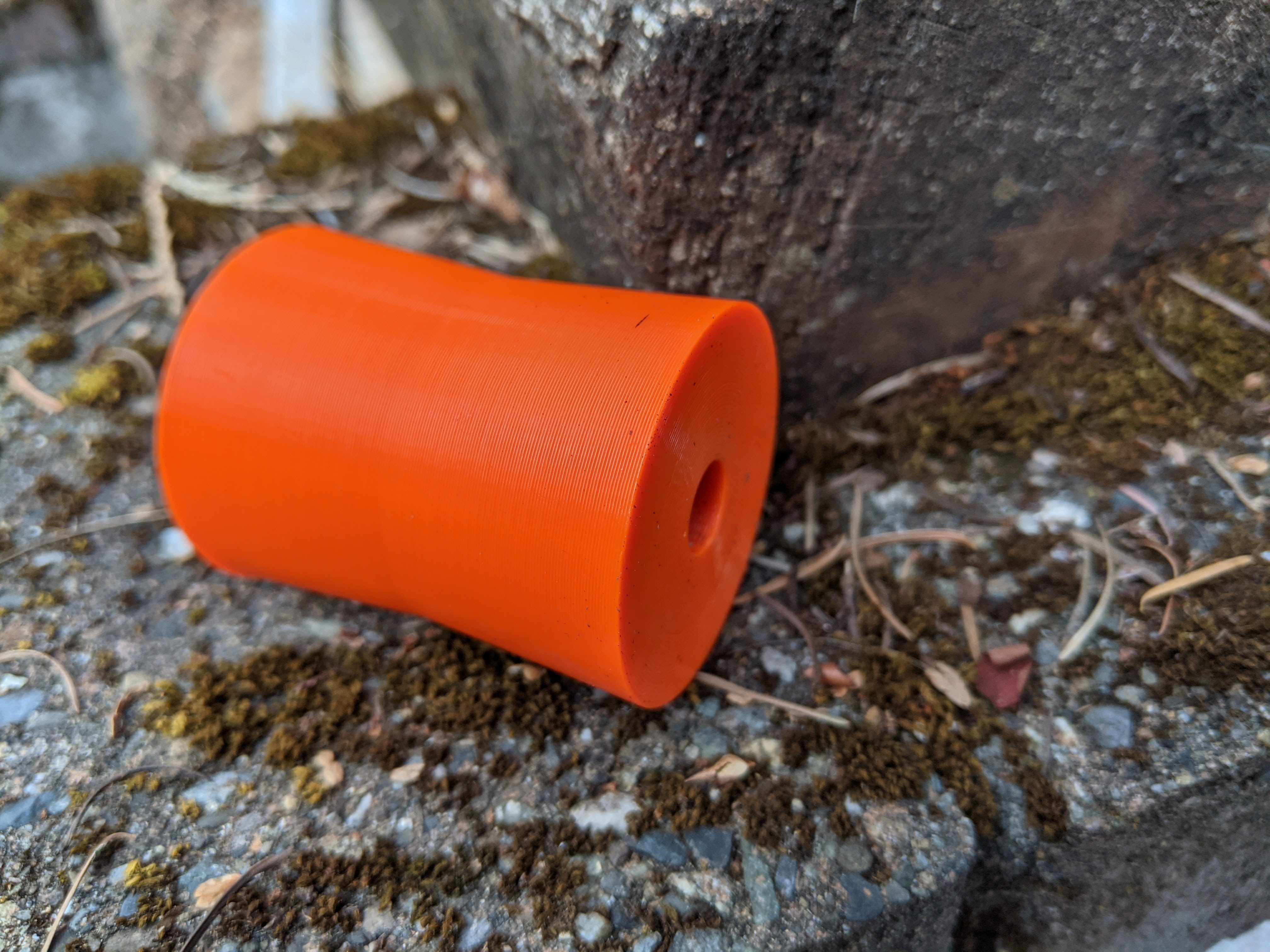 Self Centering Strap roller for trailer winch for small boat by Dan