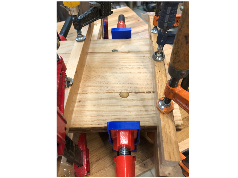 Harbor Freight 1/2" Pipe Clamp feet by Thomllama Download free STL