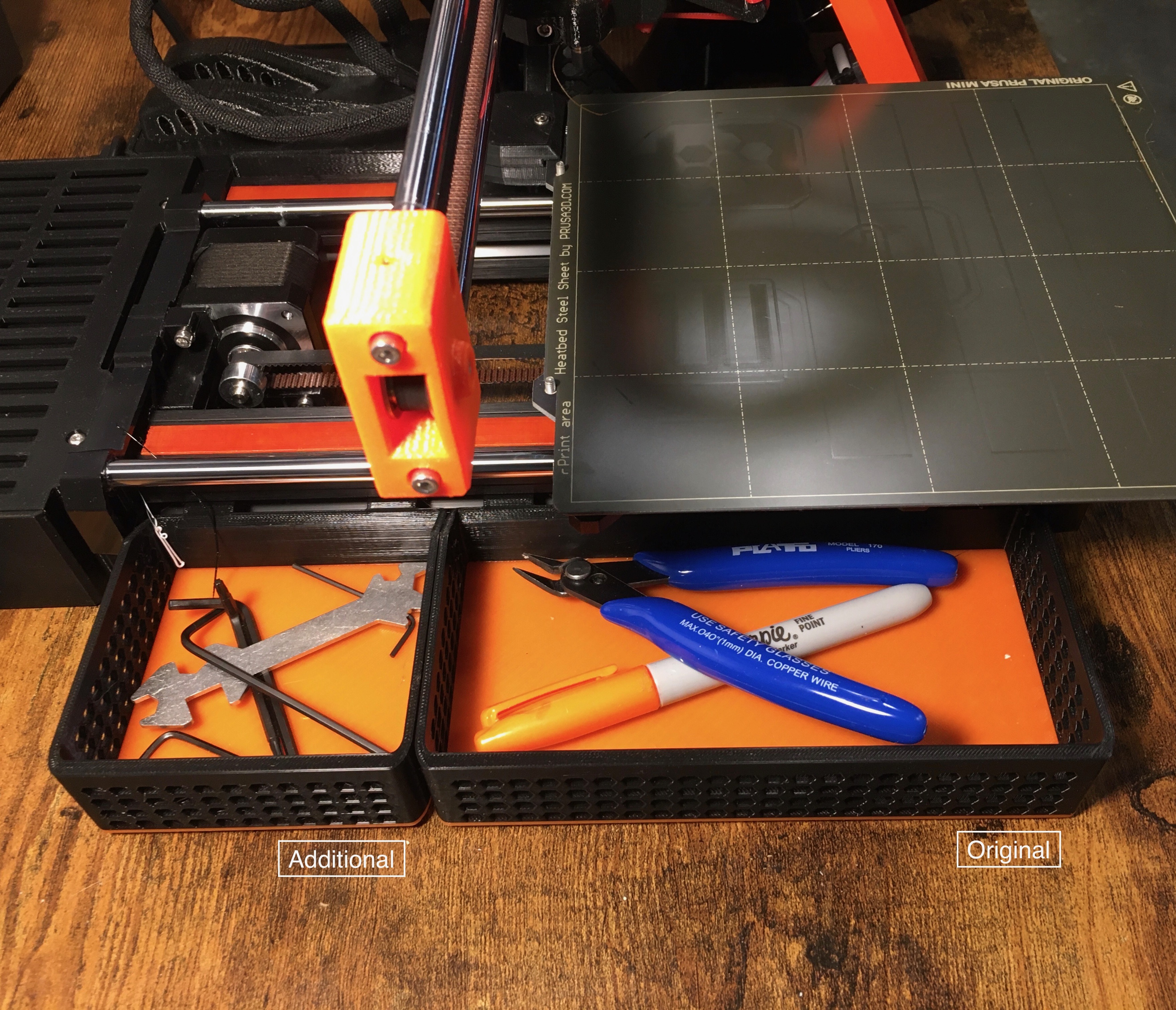 Additional honeycomb toolbox for Prusa Mini(+) 3D model thumbnail