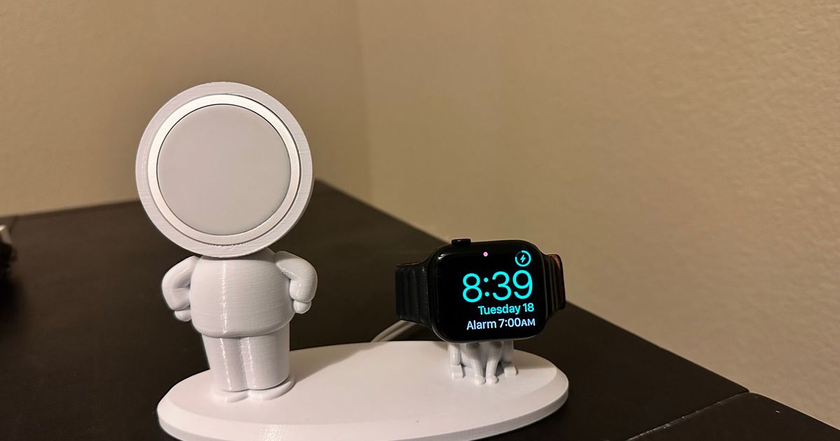 MagFace - iPhone and Apple Watch MagSafe Charging Station by