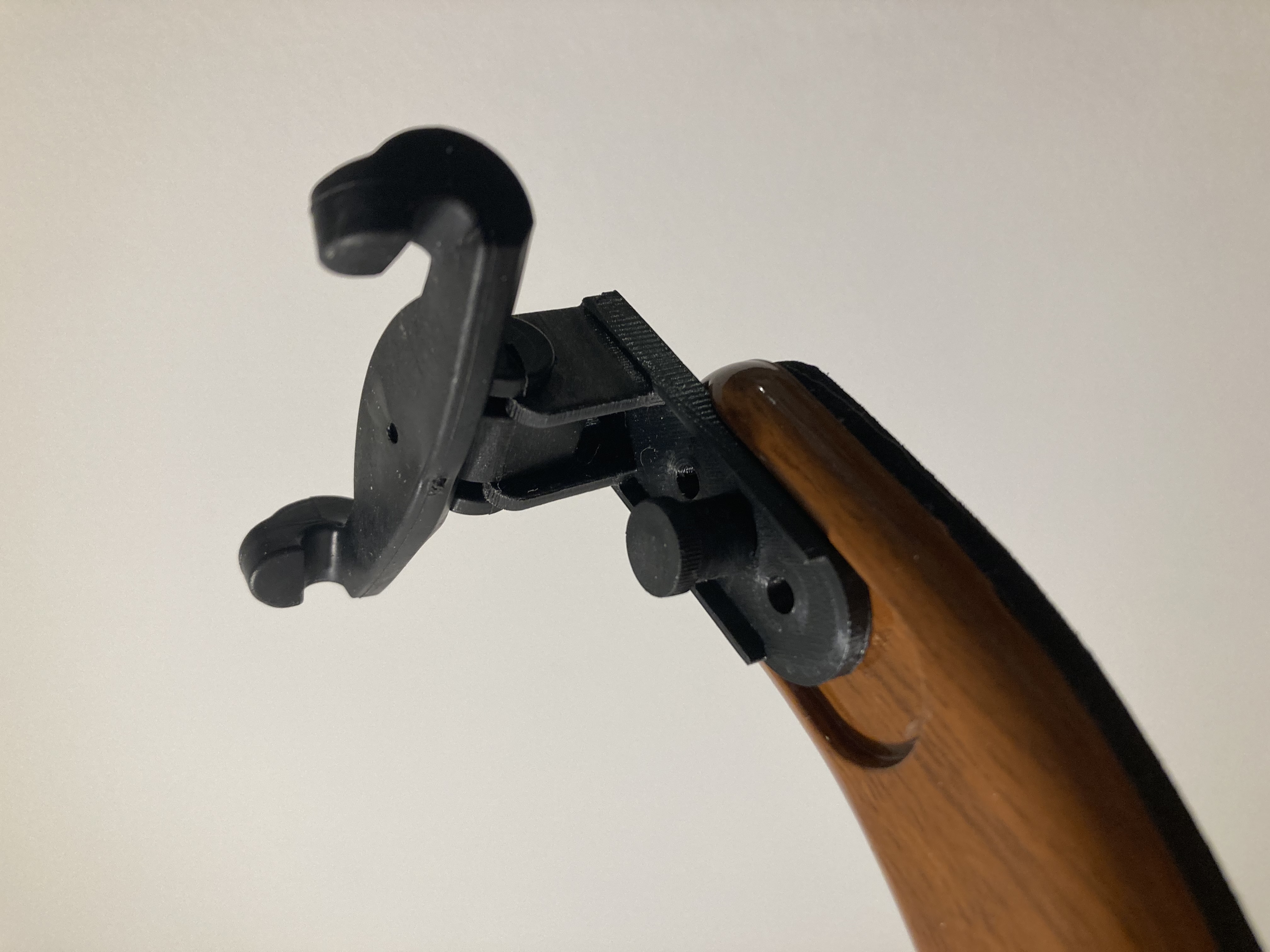 Veola/violin shoulder rest bracket