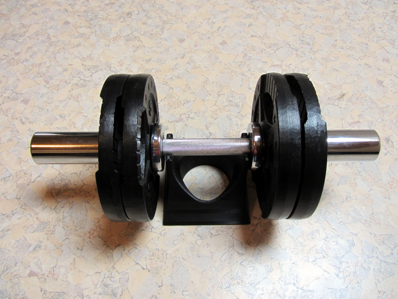 Dumbbellstand for loading dumbbells