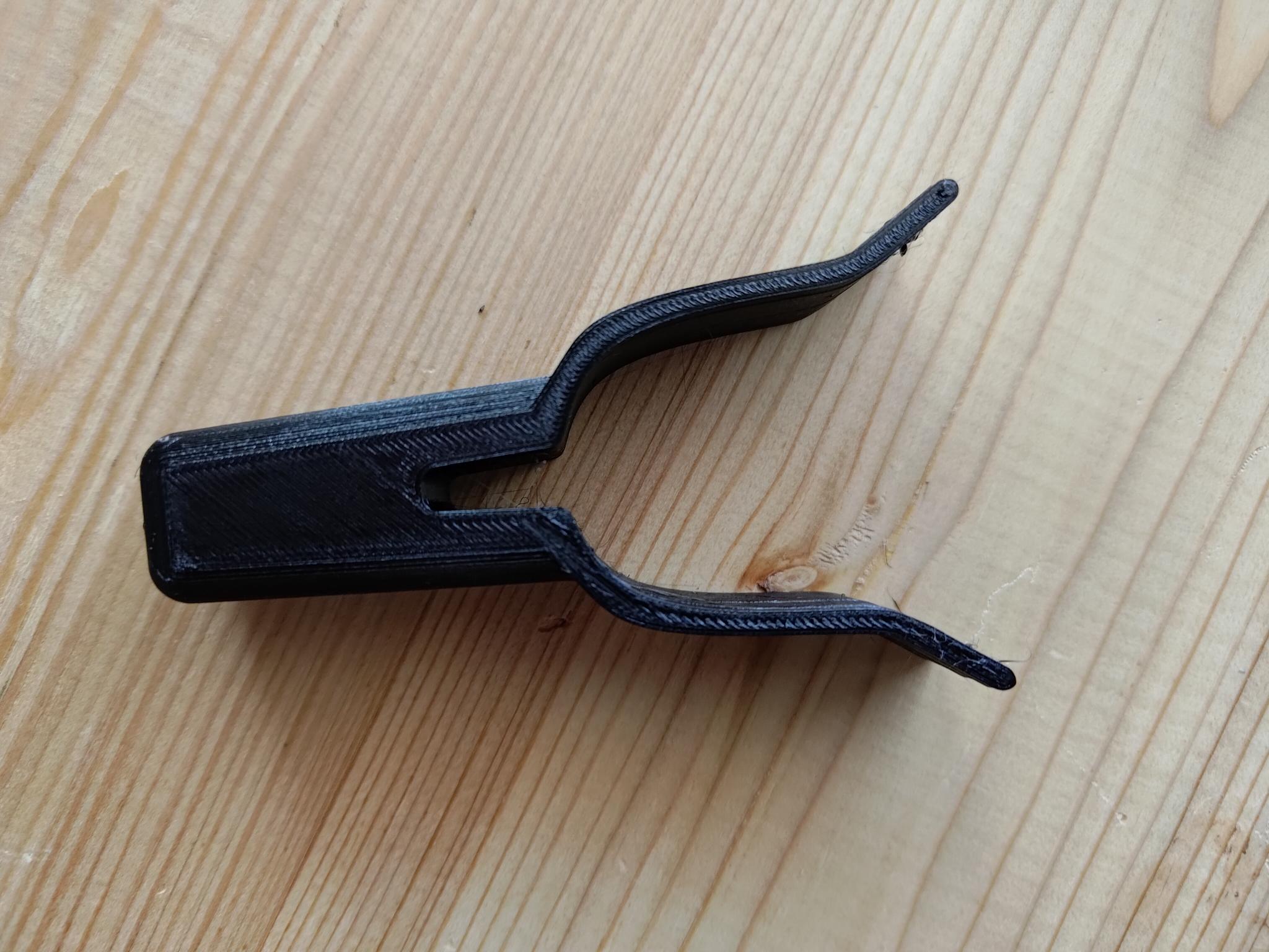 Miniatura 2 do modelo 3D Bow  holder   -  head