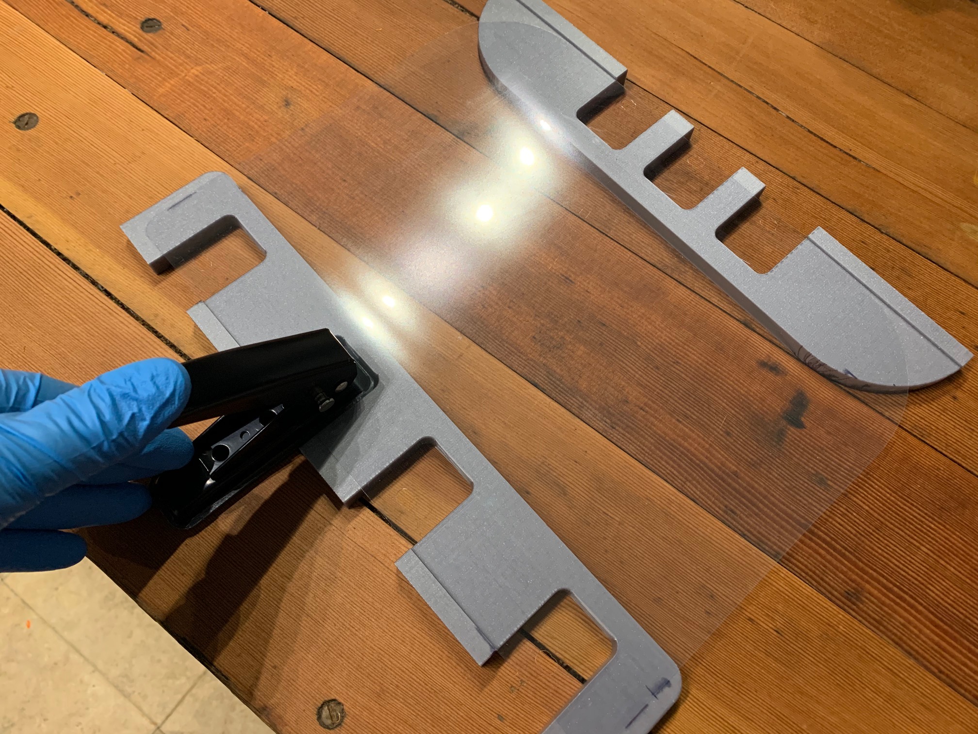 Hole Punch Template for Prusa RC3 Face Shield 4 Hole by Nickbaxter